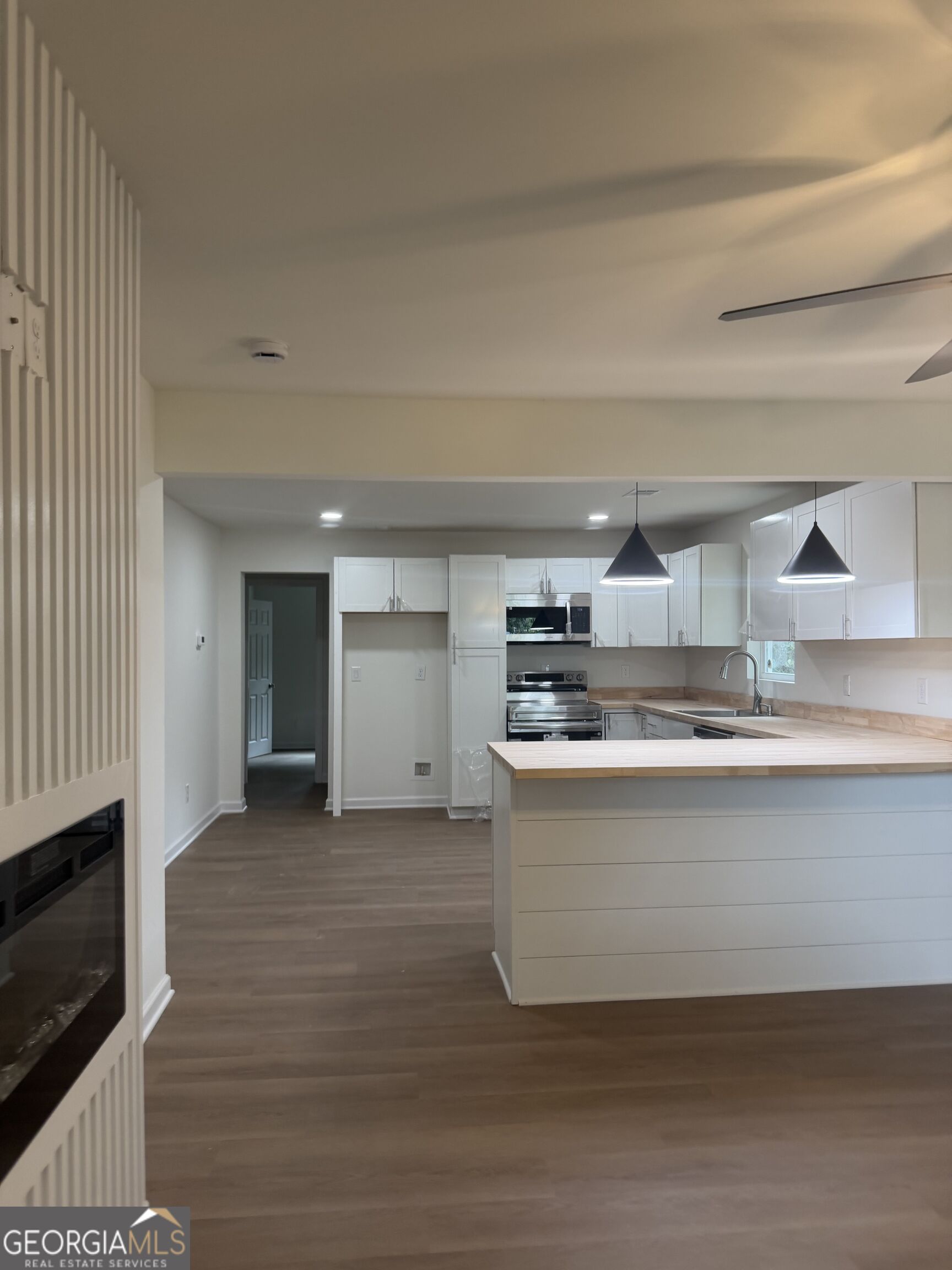 154 Cotton Street Property Photo 6