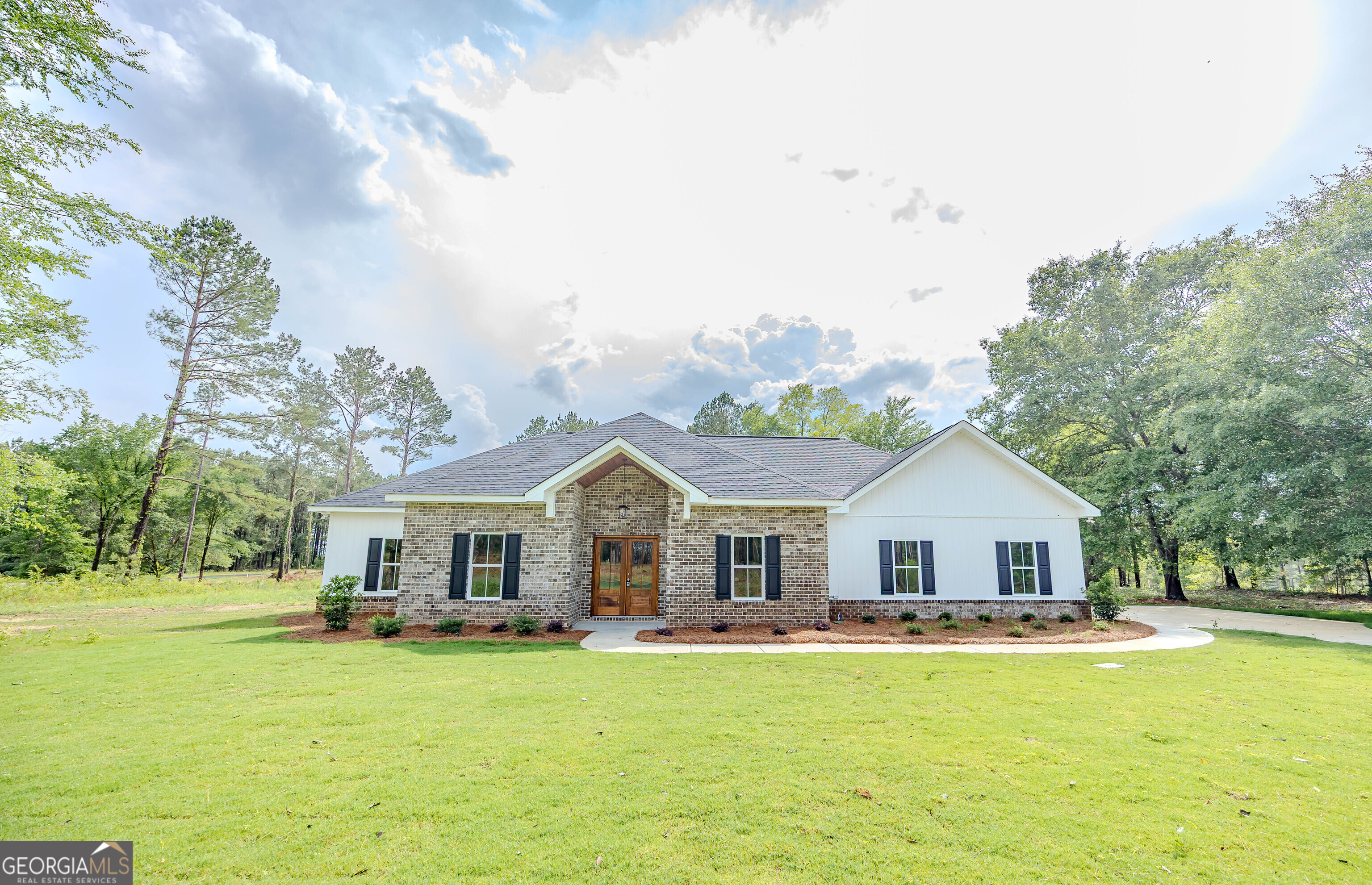 905 Sweet Magnolia Circle Property Photo 3