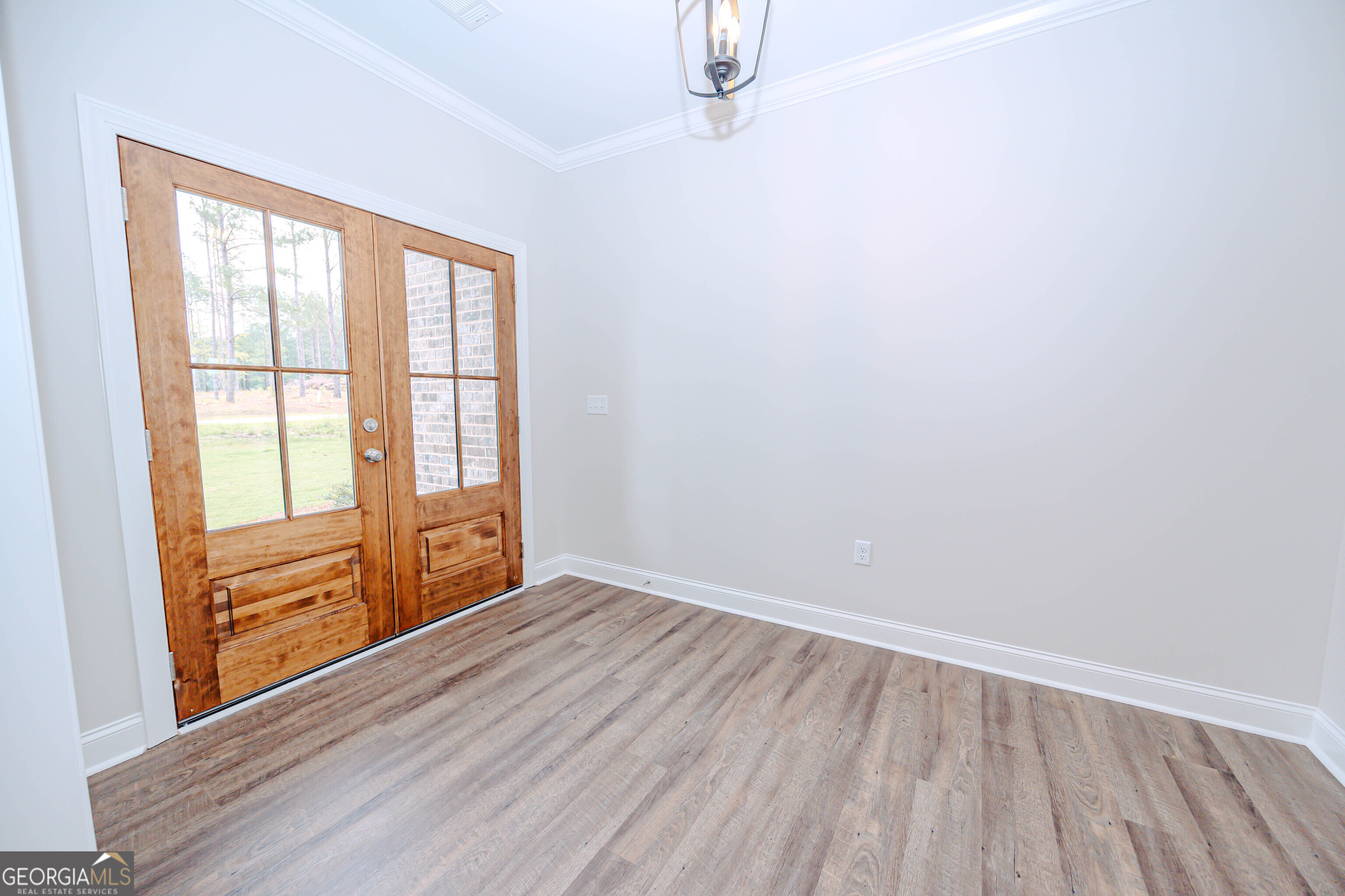 905 Sweet Magnolia Circle Property Photo 7