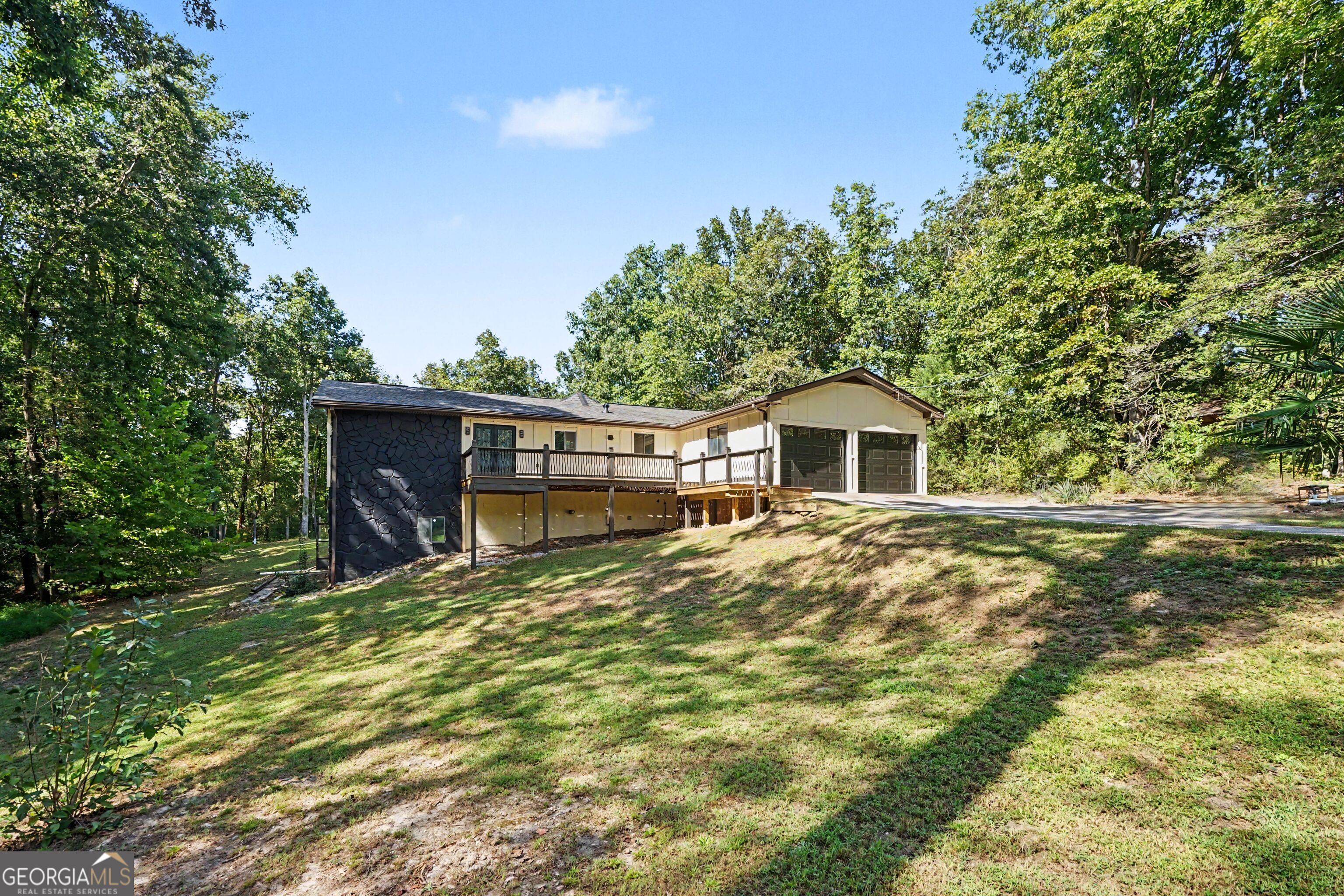 1276 Brooks Road Property Photo 3