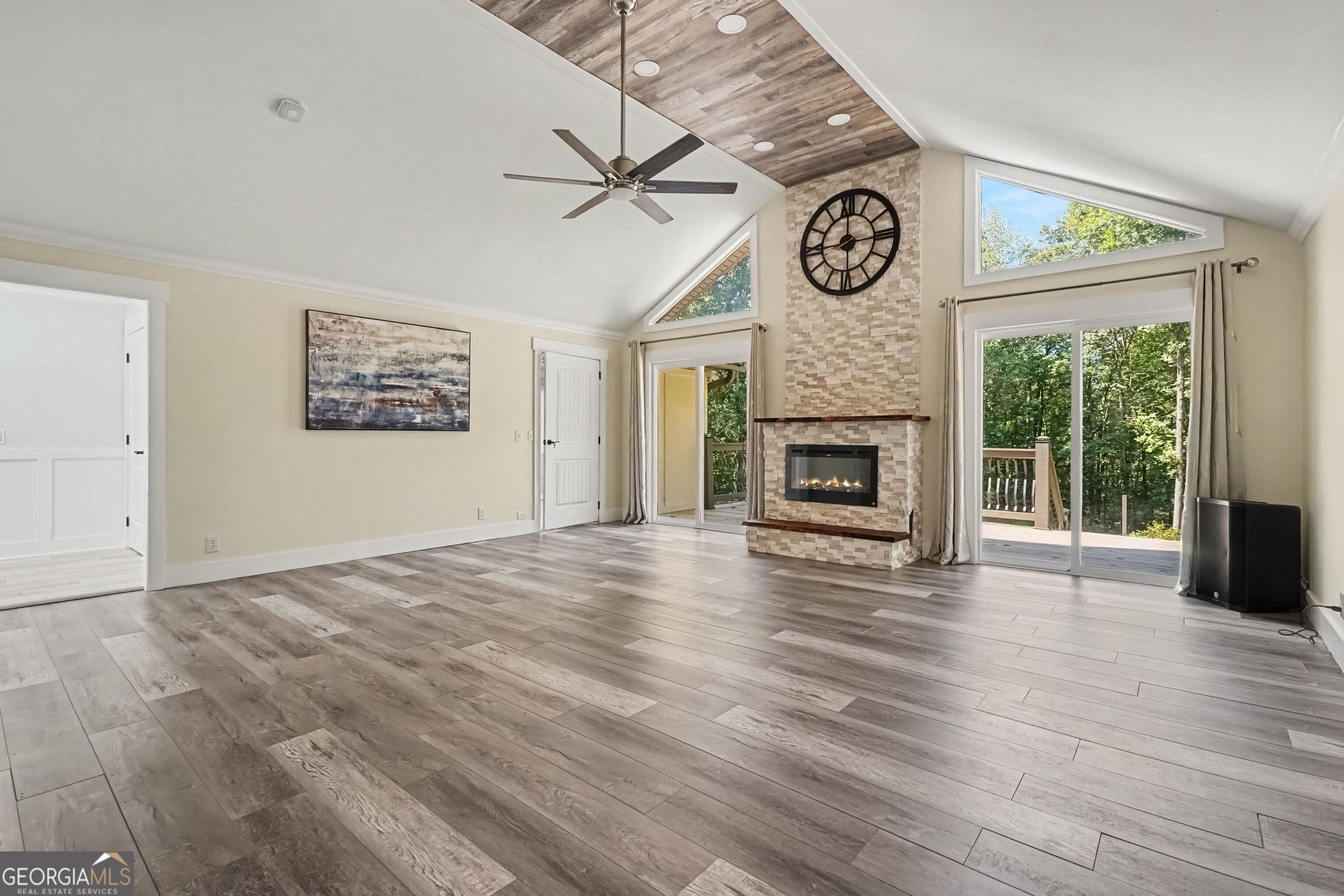 1276 Brooks Road Property Photo 8
