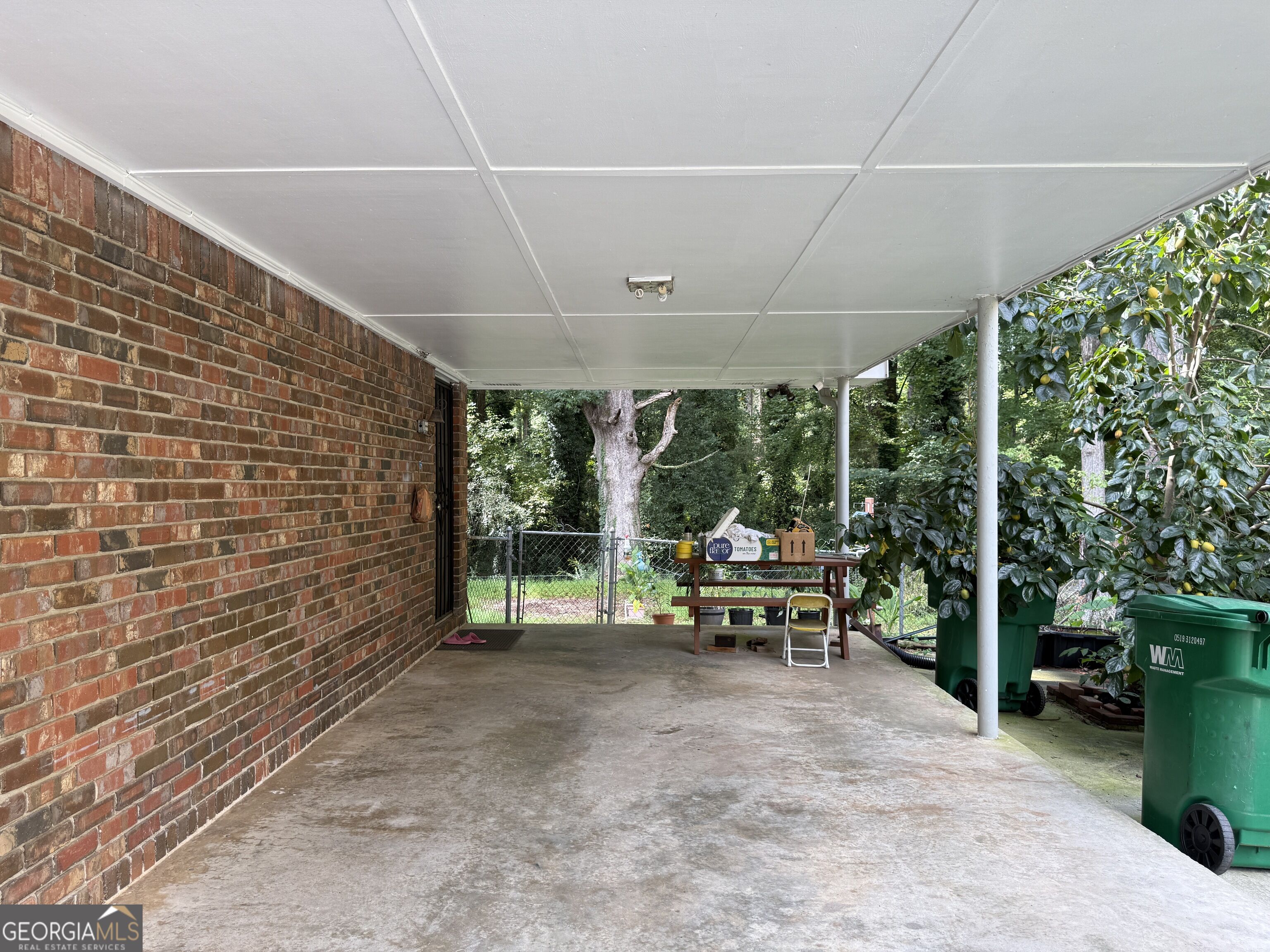 5941 Pinecreek Road Property Photo 3