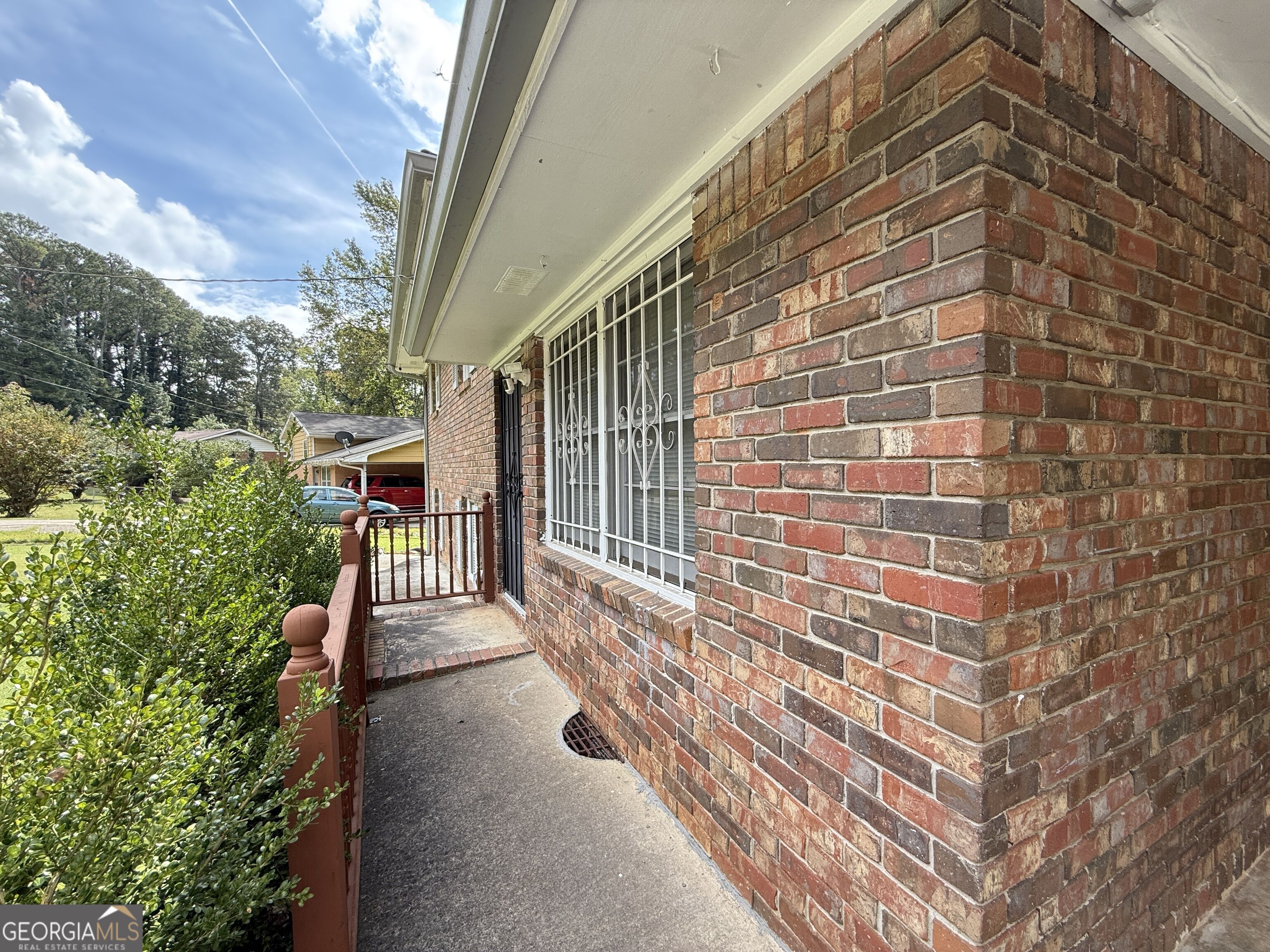 5941 Pinecreek Road Property Photo 4