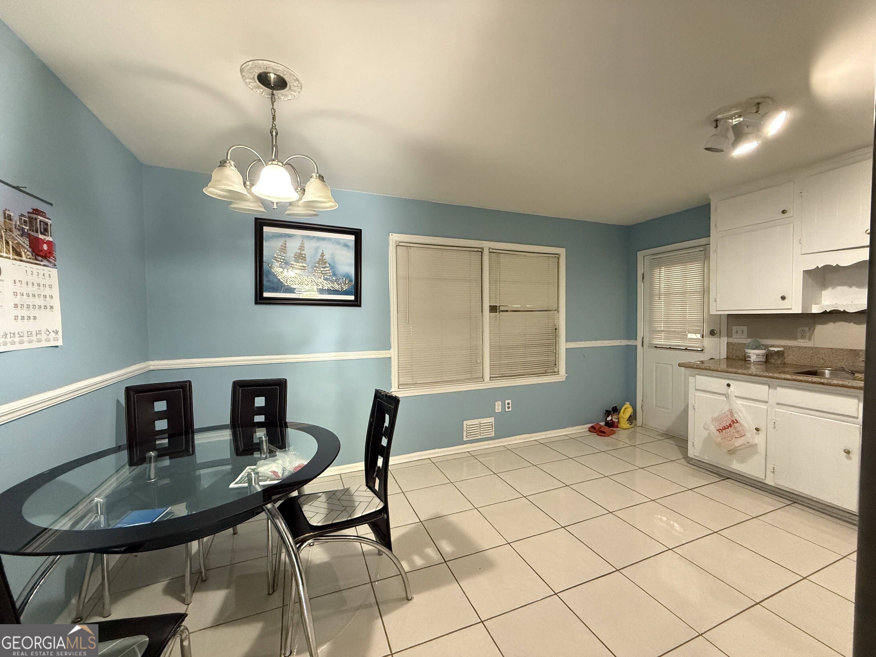 5941 Pinecreek Road Property Photo 9