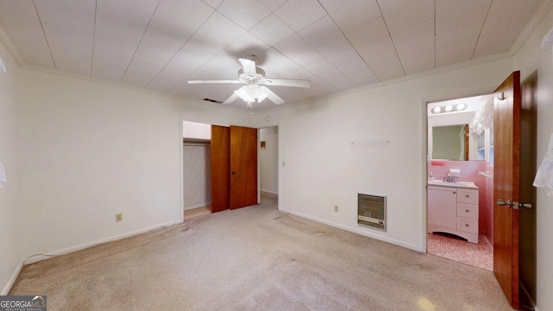 915 N Main St Street Property Photo 37