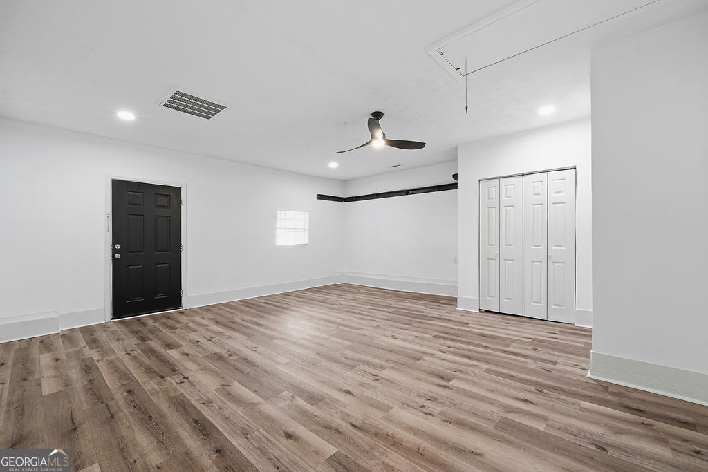 648 Fieldcrest Drive Property Photo 12