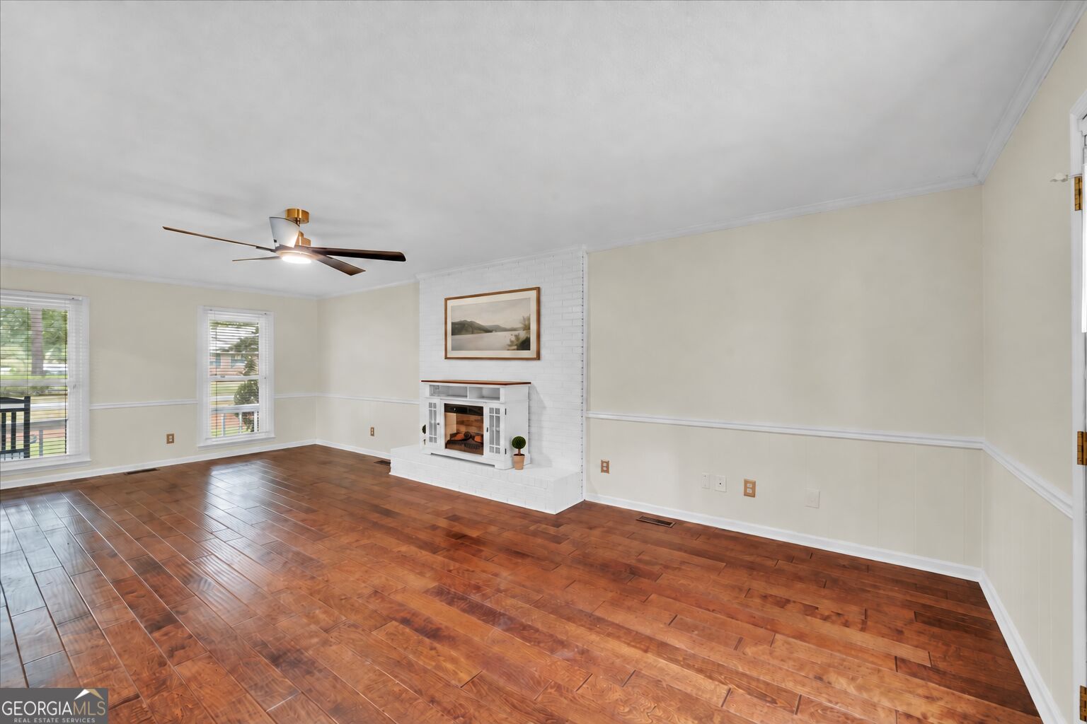 602 Holly Drive Property Photo 3