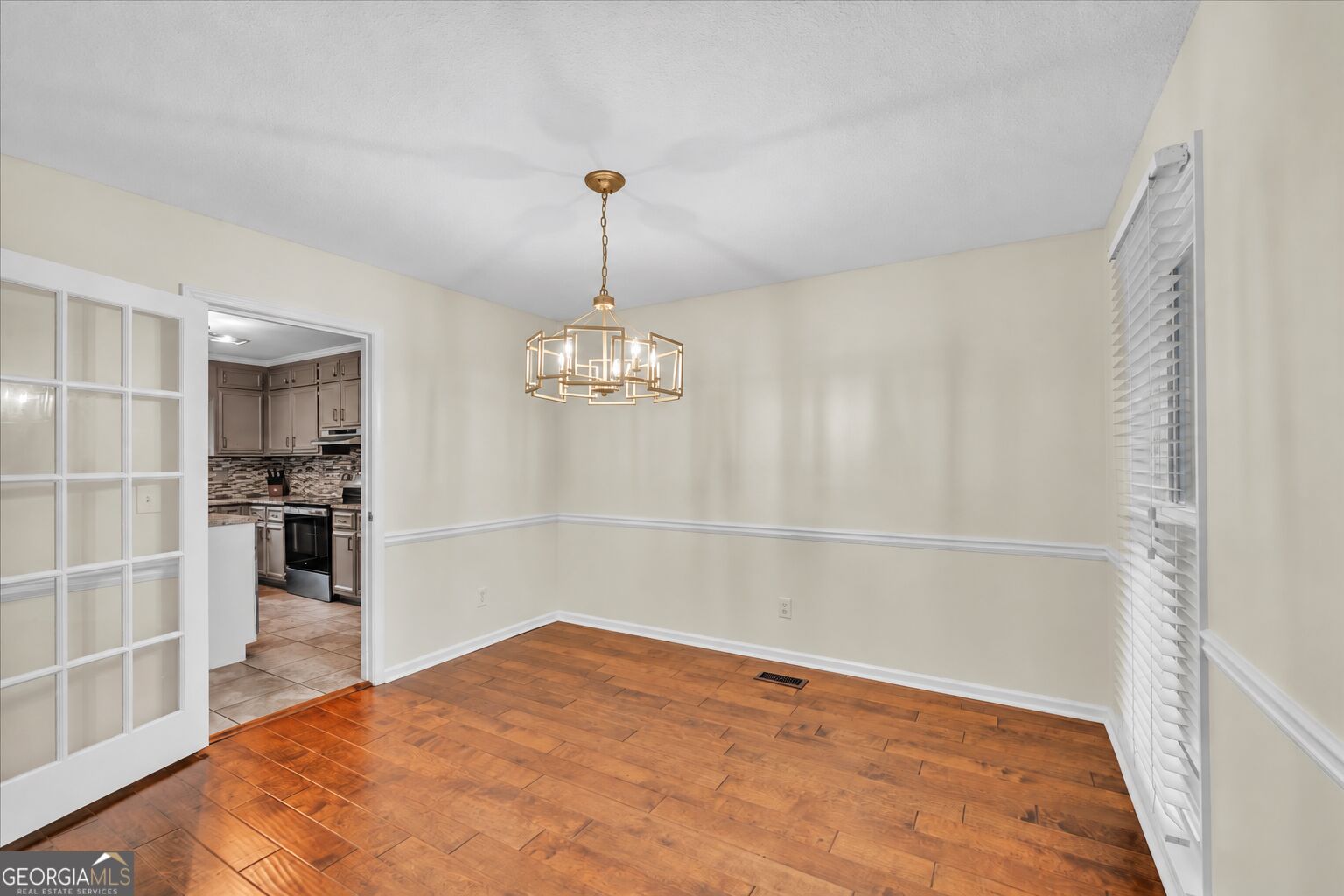 602 Holly Drive Property Photo 4