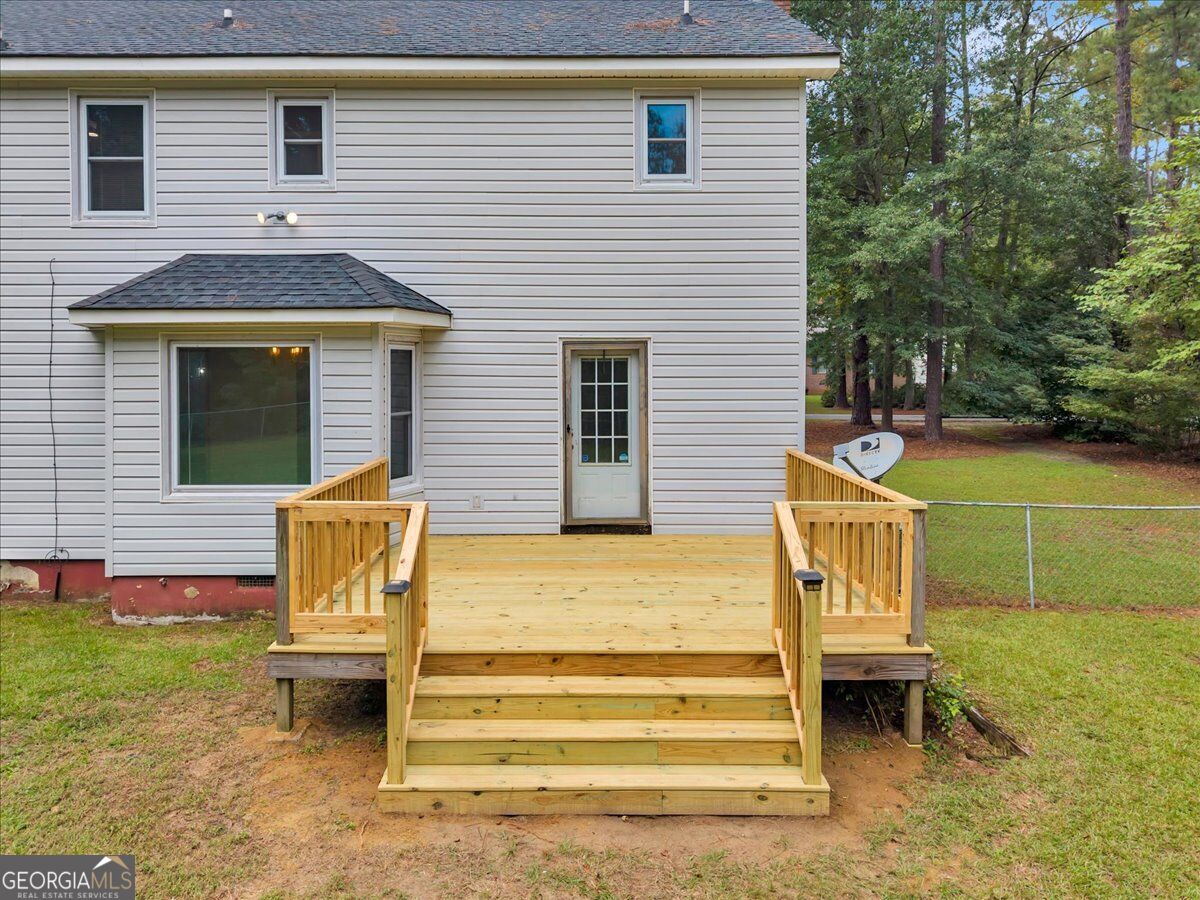 602 Holly Drive Property Photo 18