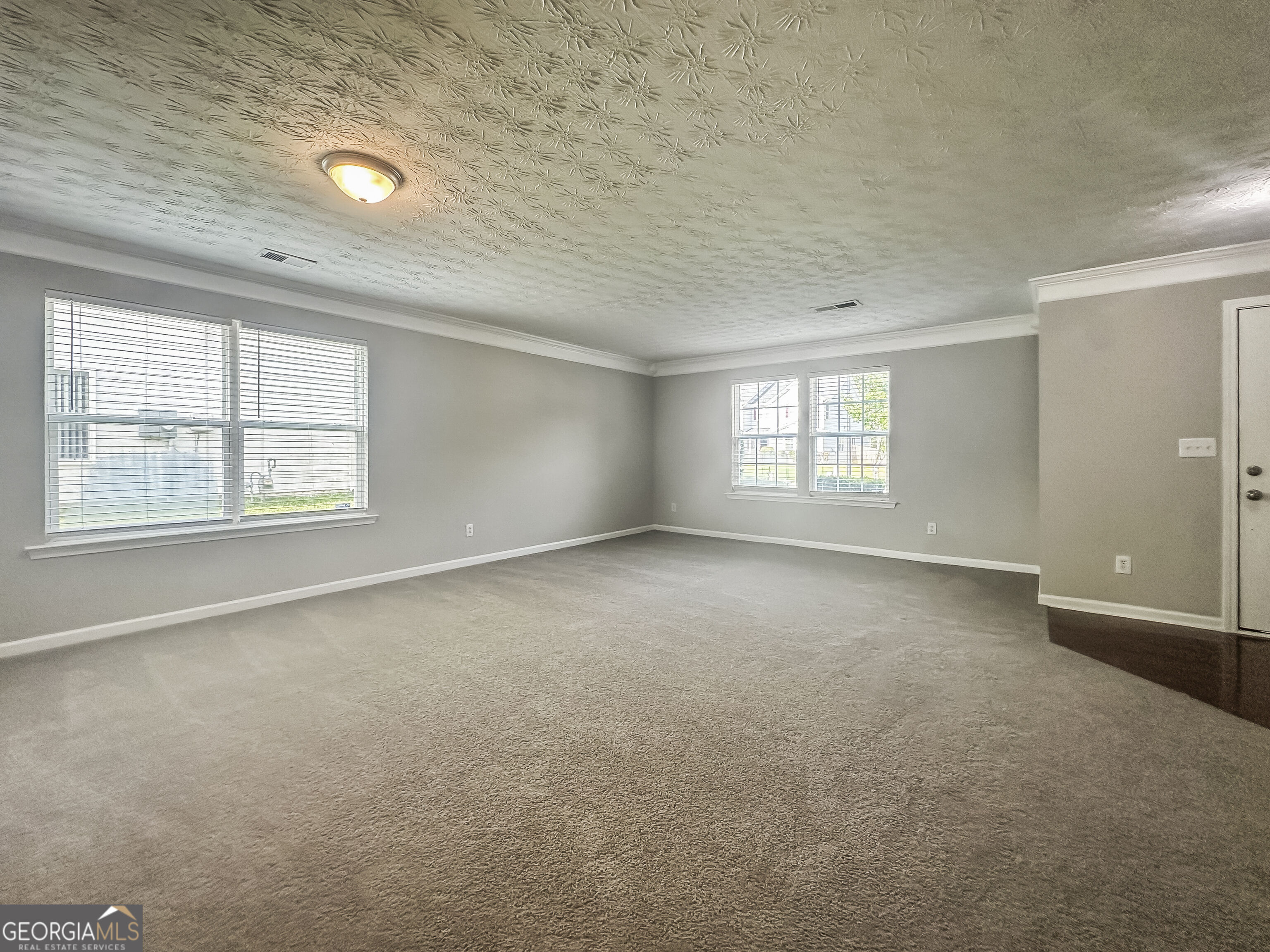 2613 Waterdale Road Sw Property Photo 11