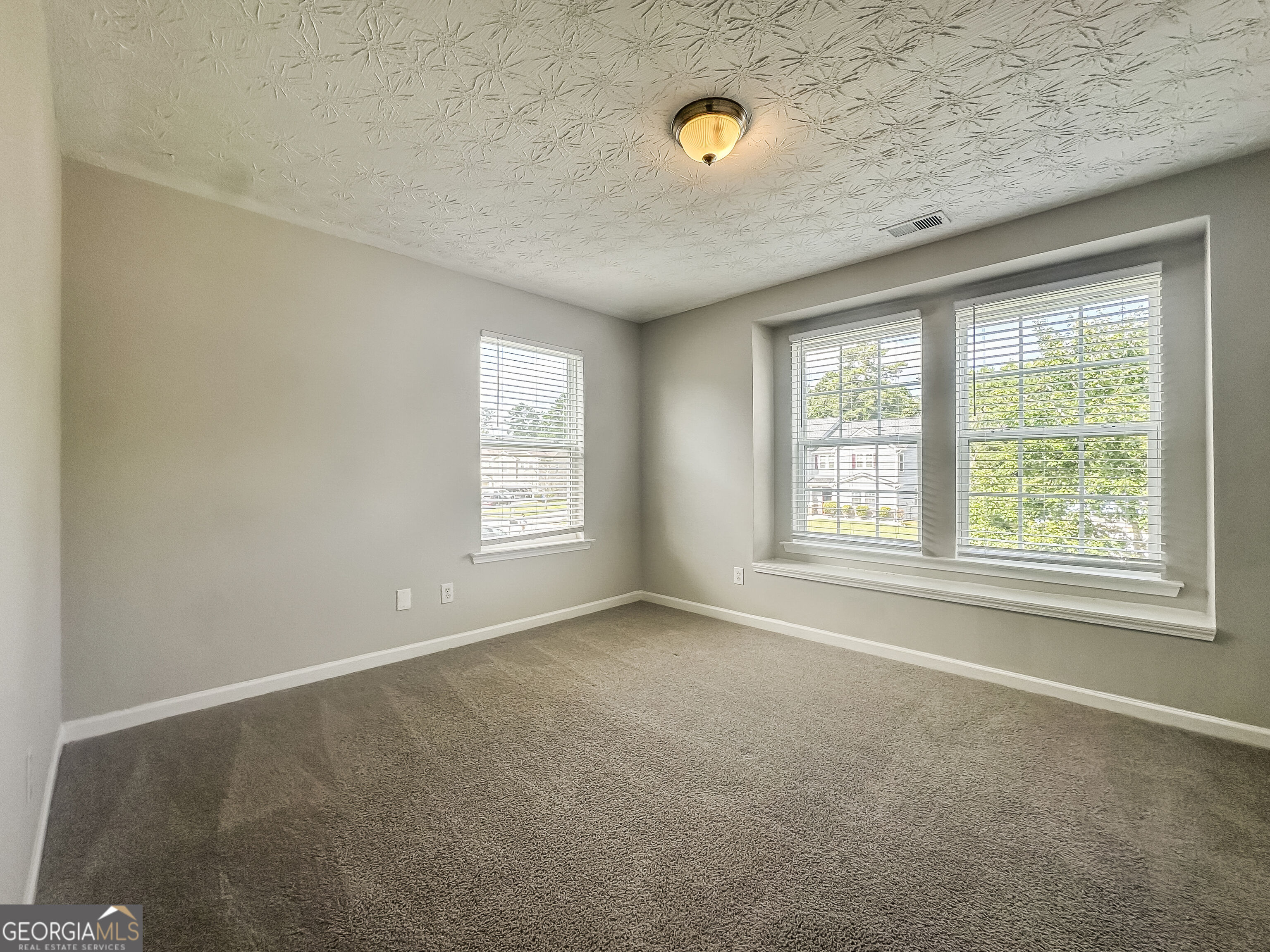2613 Waterdale Road Sw Property Photo 16