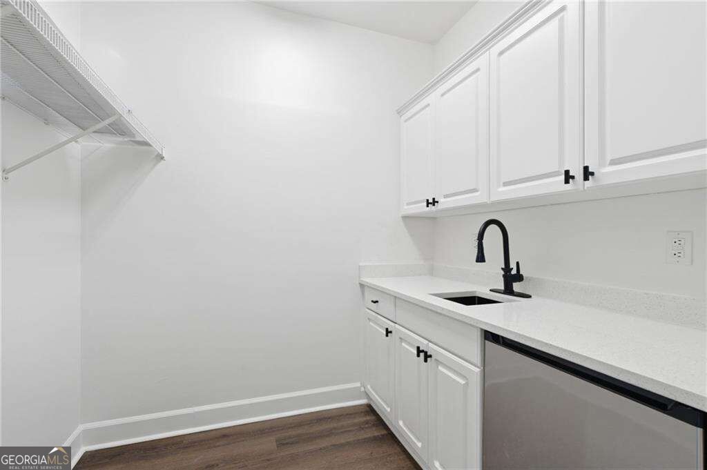 2856 Johnson Ferry Road # 250 Property Photo 12