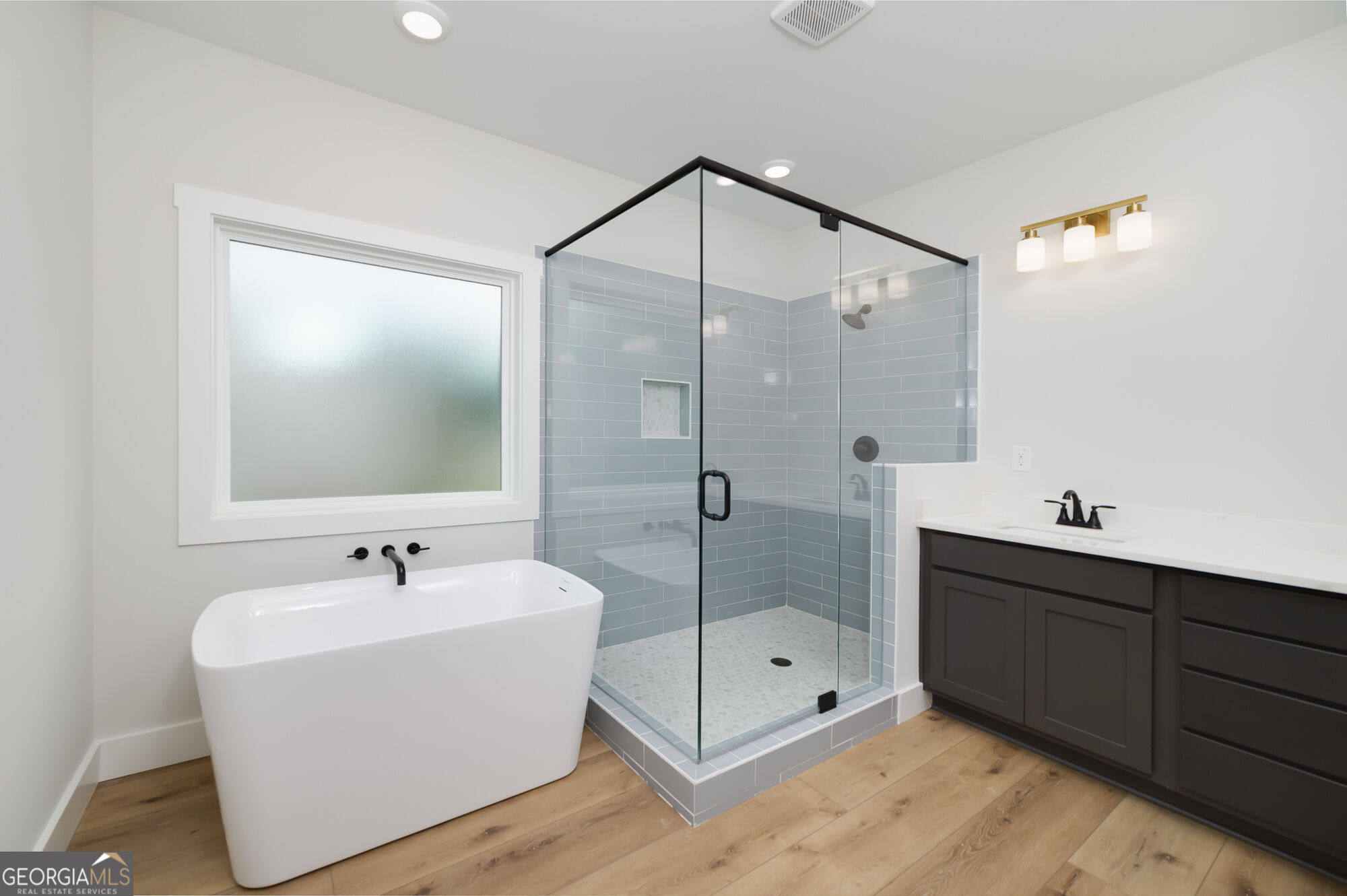 80 Lloyd Street Property Photo 22