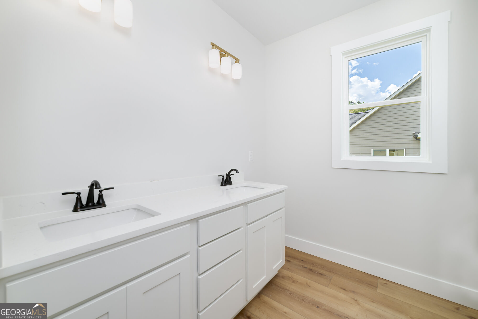 80 Lloyd Street Property Photo 30