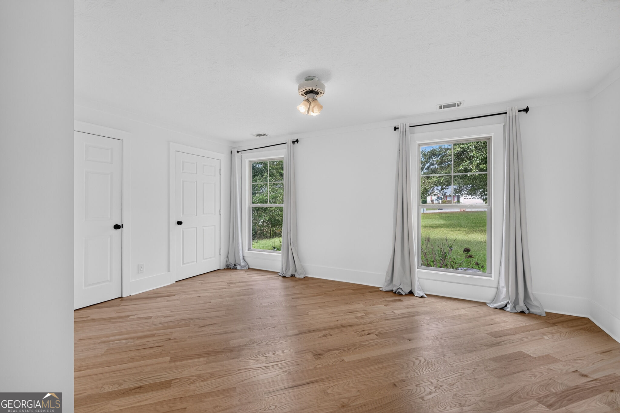 220 Robert Drive Property Photo 41