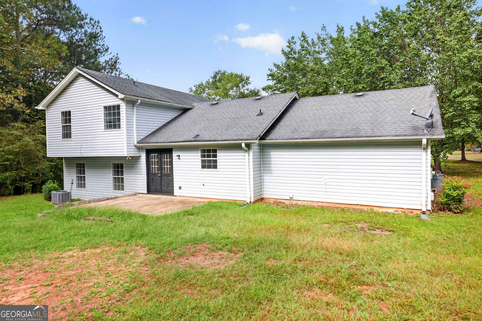 220 Robert Drive Property Photo 49