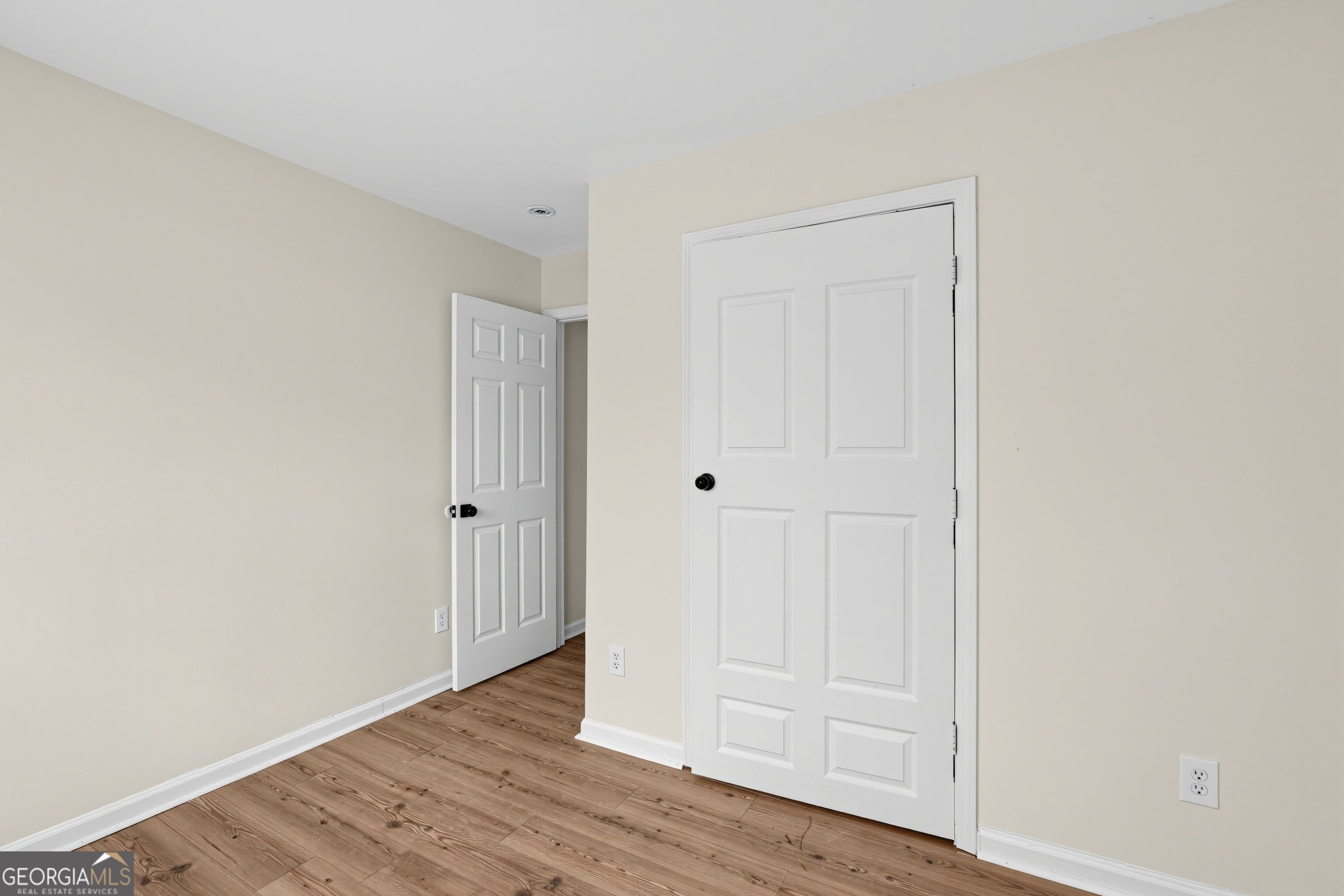 4344 Savannah Lane Property Photo 23