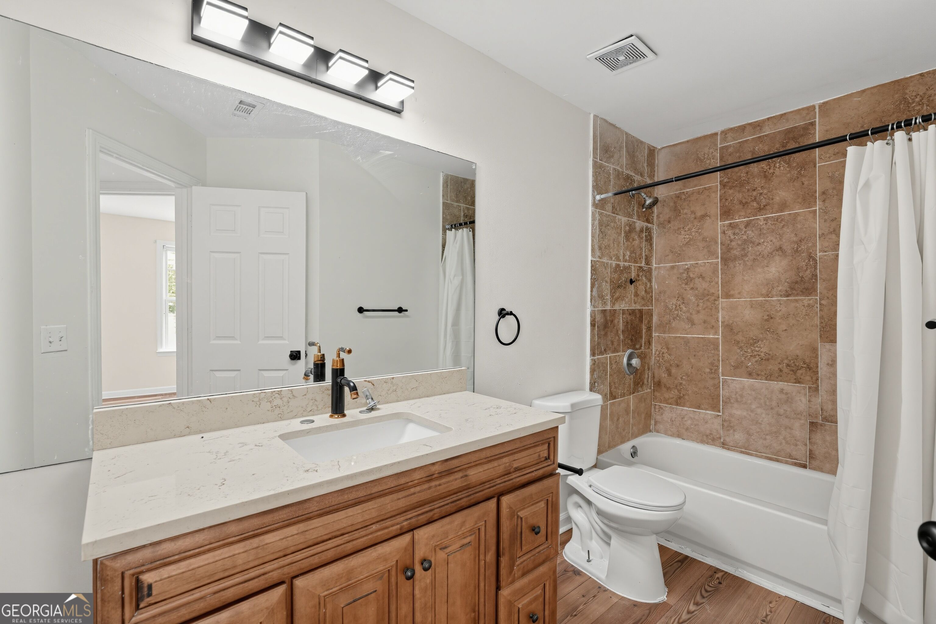 4344 Savannah Lane Property Photo 27