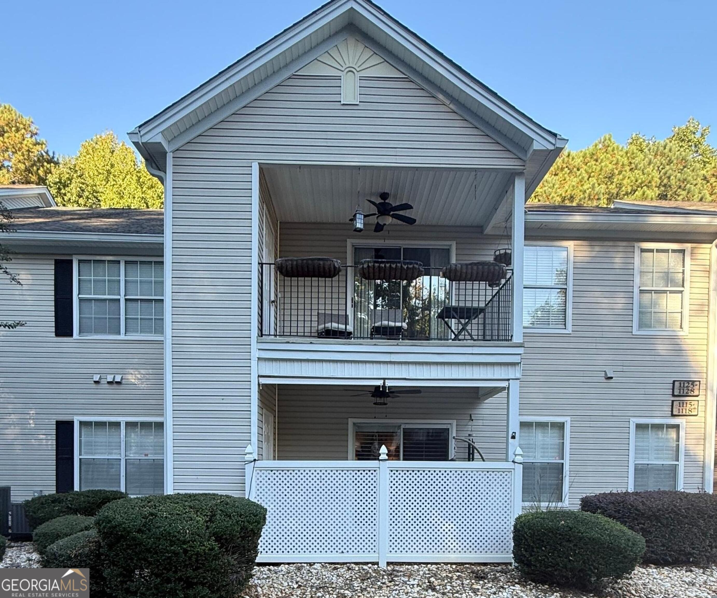 1115 Ridgefield Drive Property Photo 1