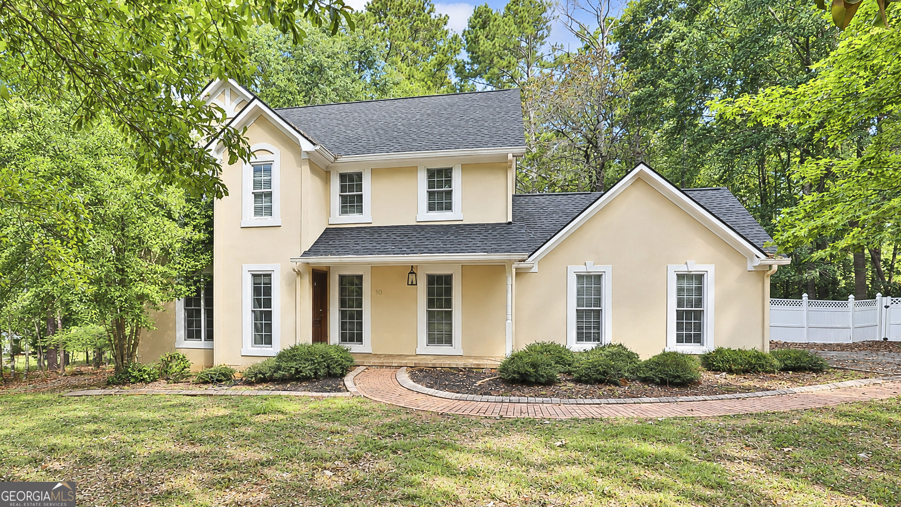 10 Valley Lane Property Photo 1