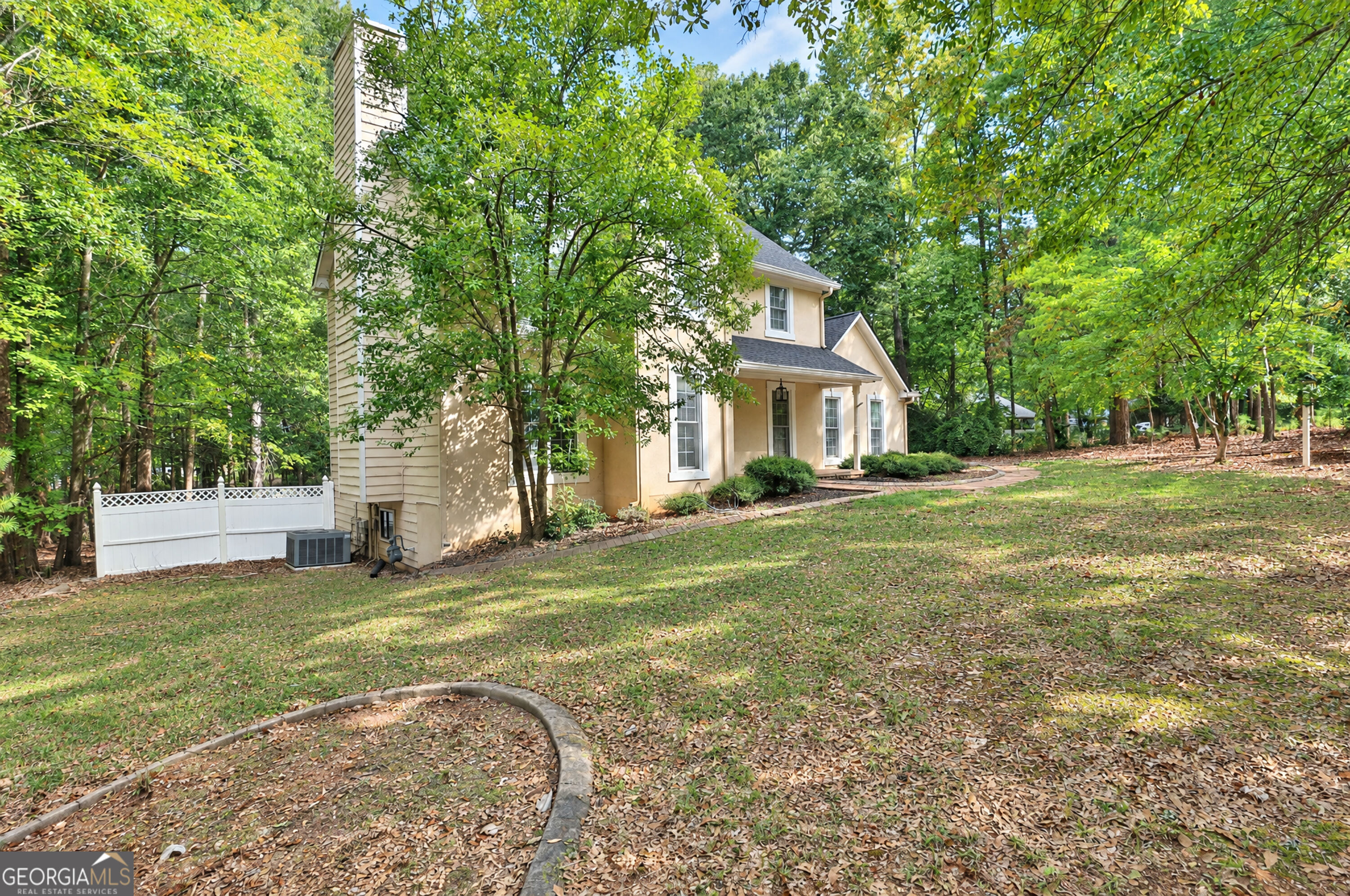 10 Valley Lane Property Photo 5