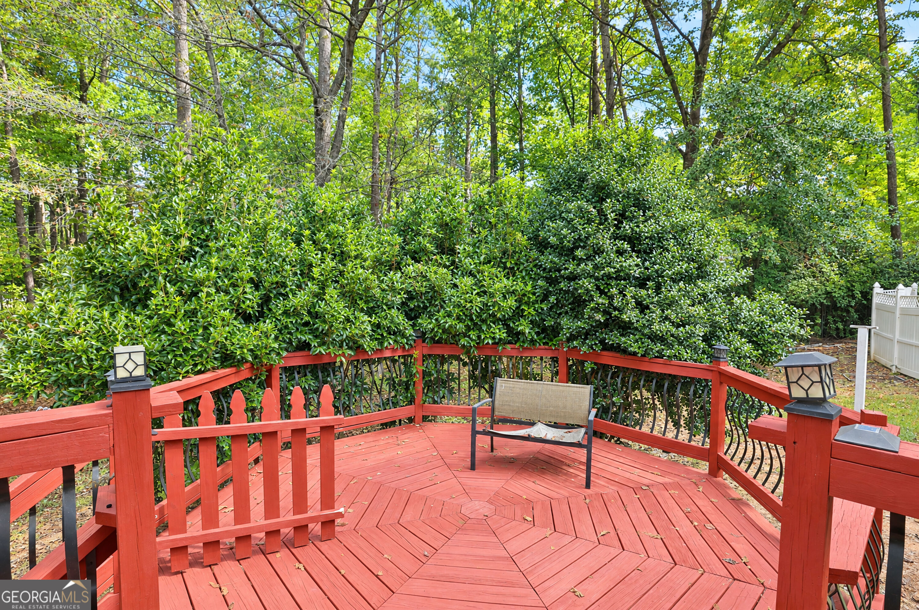 10 Valley Lane Property Photo 9