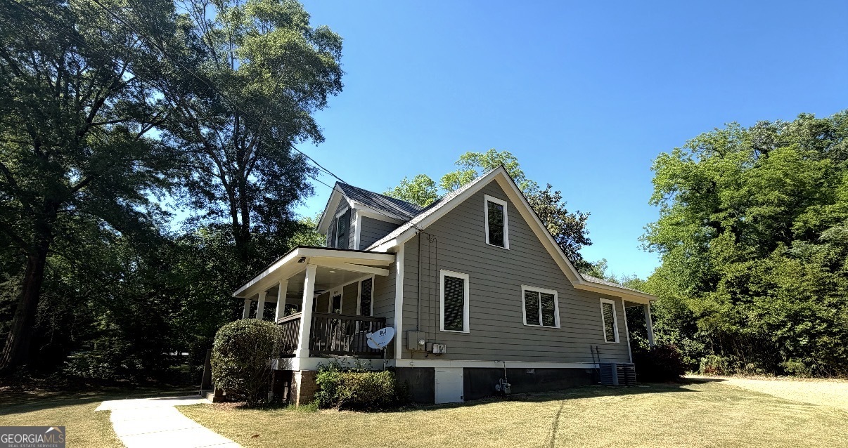 801 Park Lane Property Photo 3