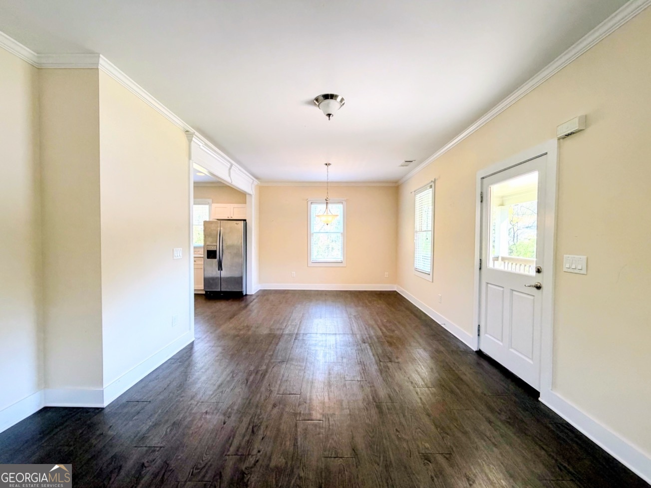 801 Park Lane Property Photo 9