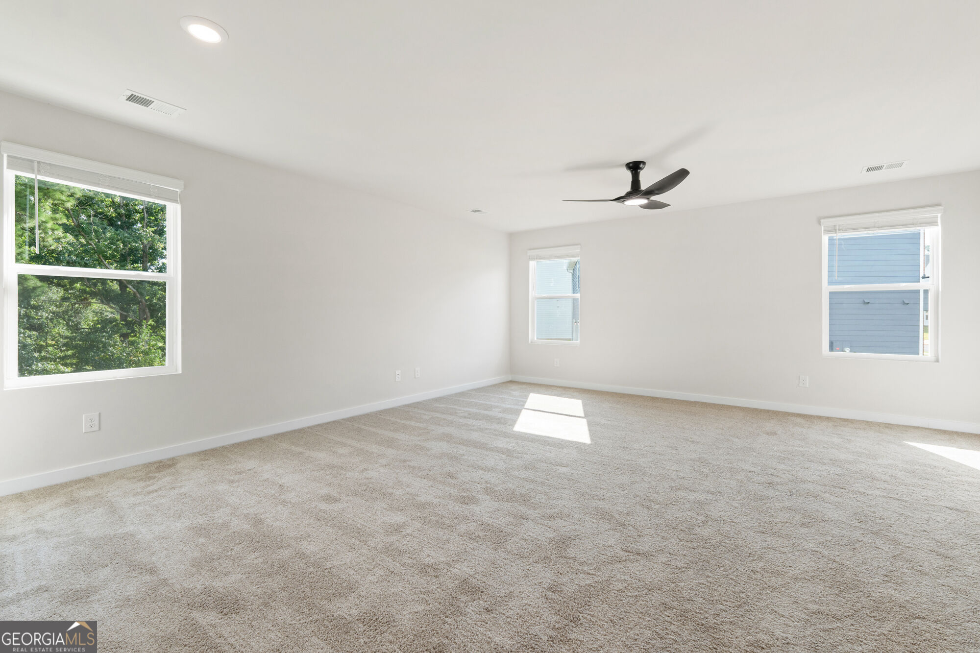 342 Jarrett Street Property Photo 11
