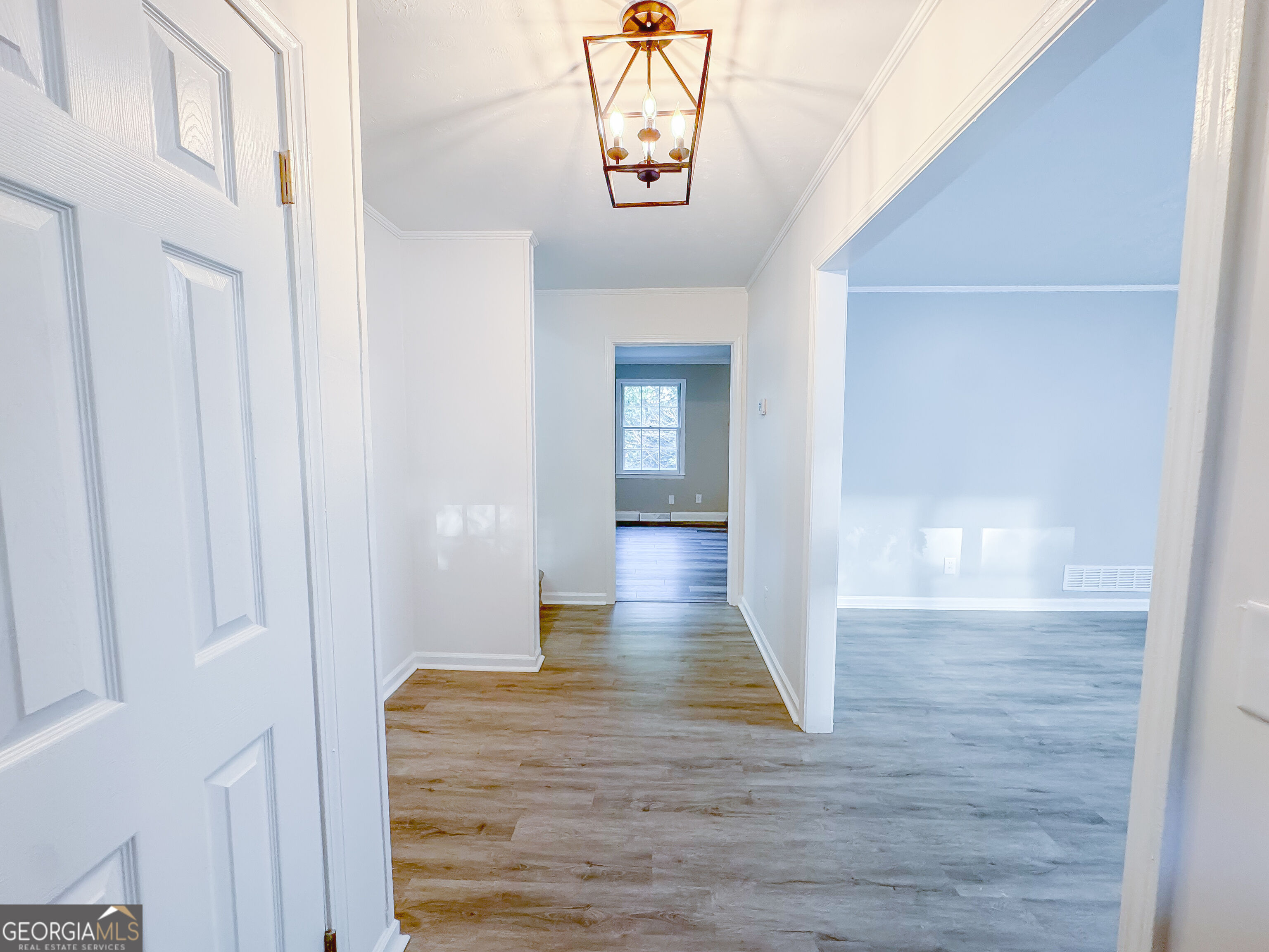 49 Cliffbrink Drive Se Property Photo 3