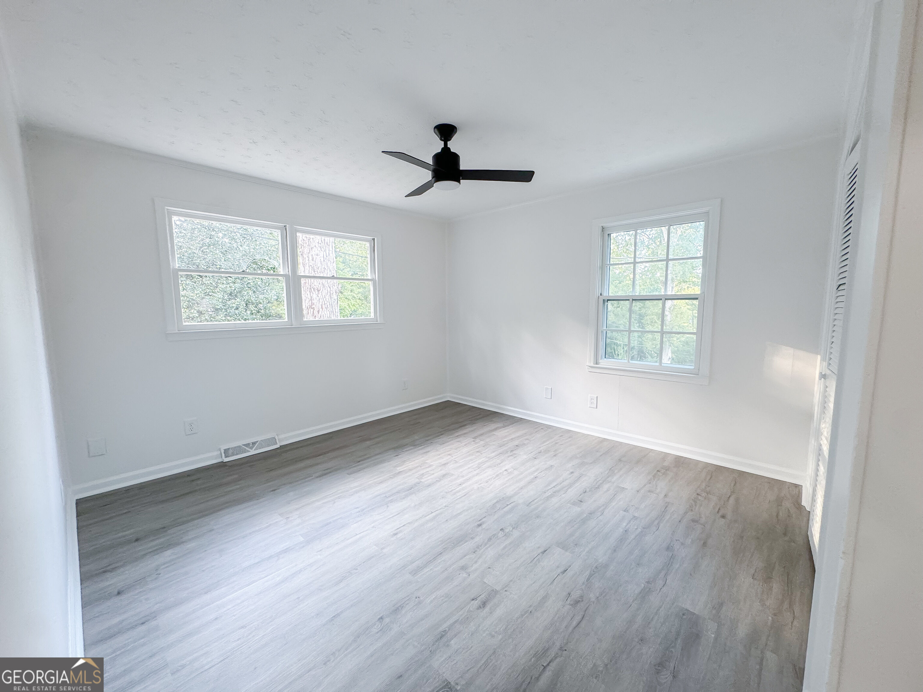 49 Cliffbrink Drive Se Property Photo 10
