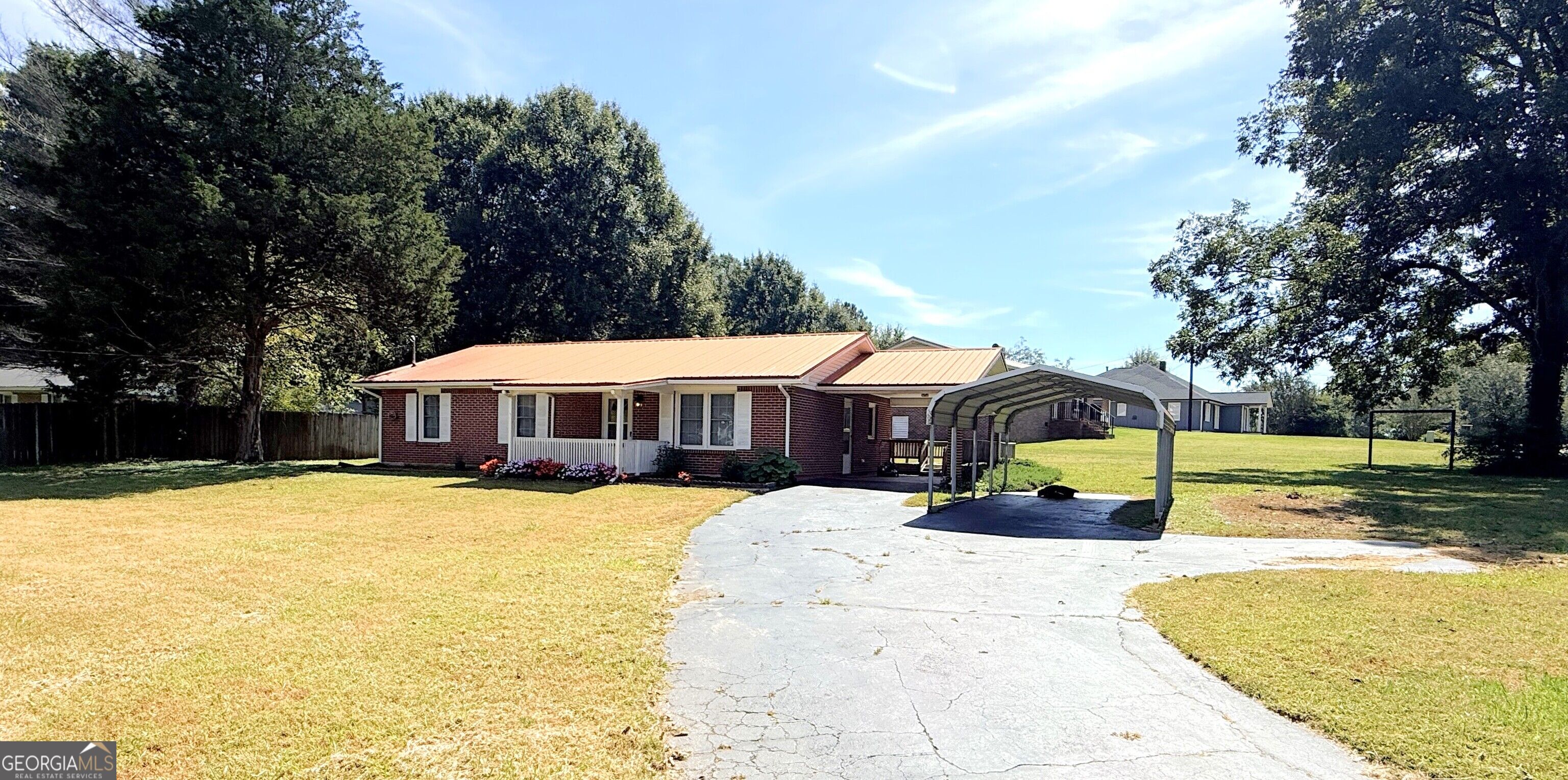 611 Mitchell Avenue Property Photo 2