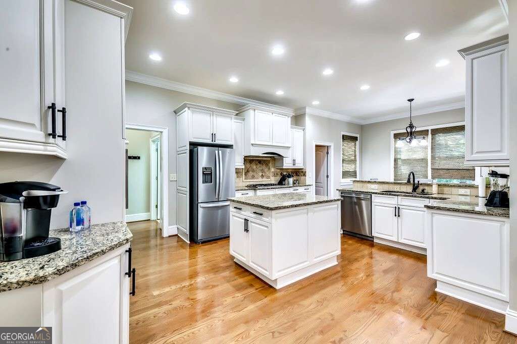 1897 8th Street Property Photo 6