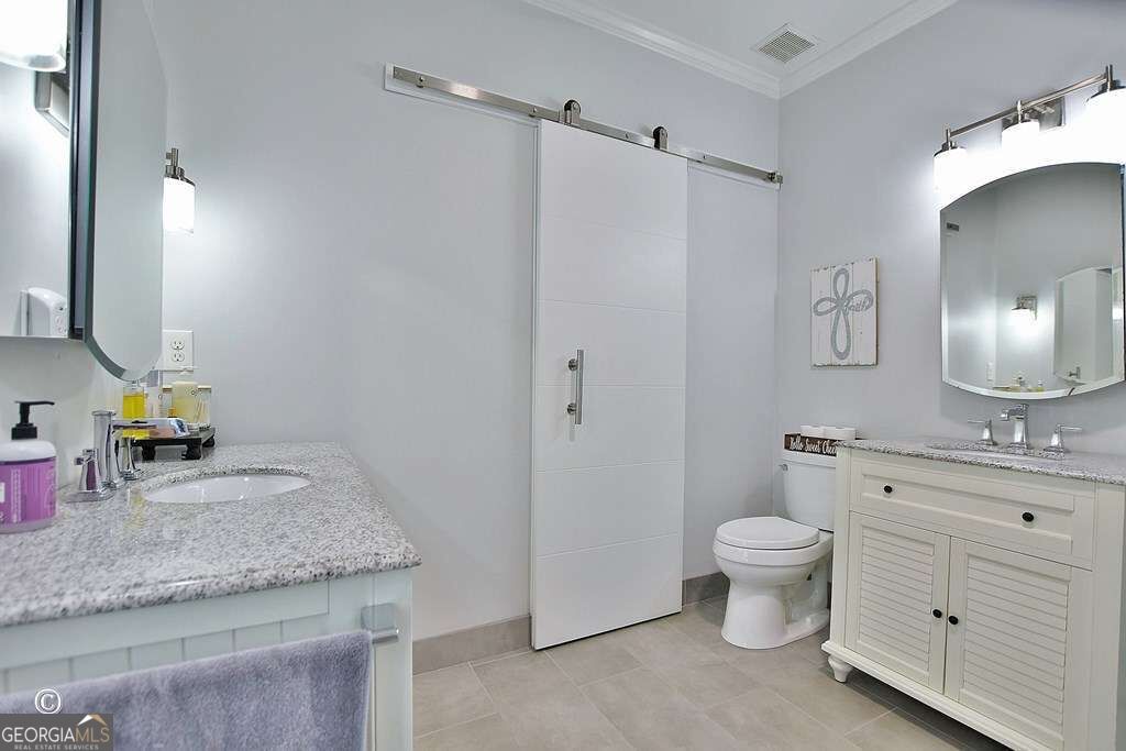239 Robin Drive Property Photo 18