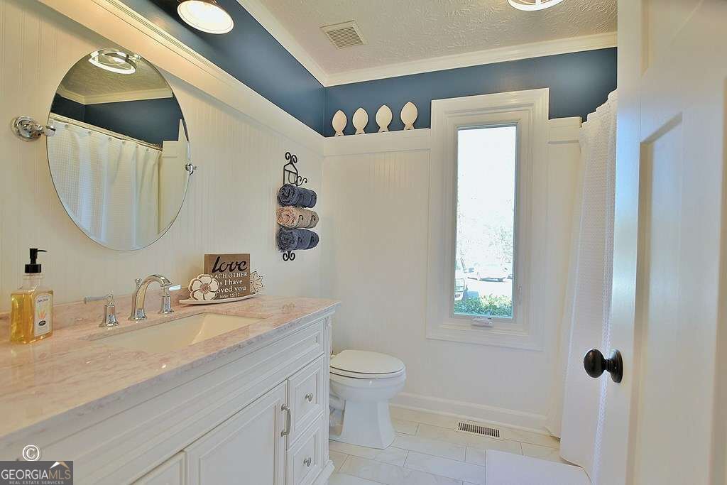 239 Robin Drive Property Photo 20