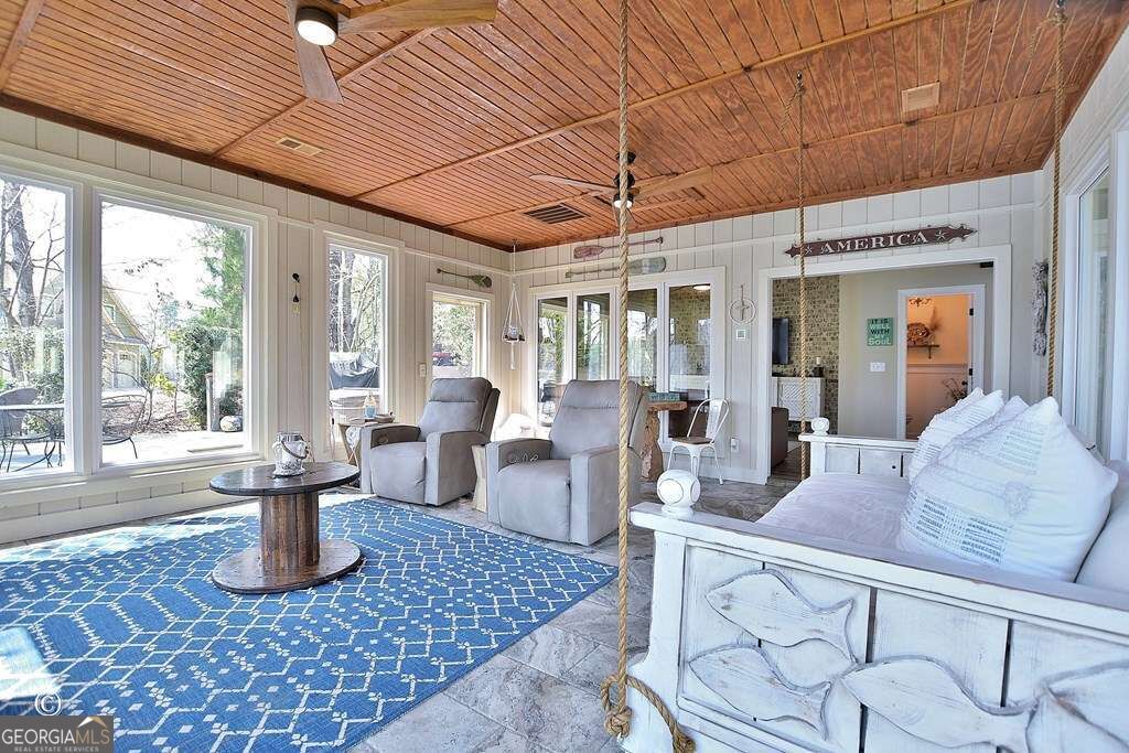 239 Robin Drive Property Photo 25
