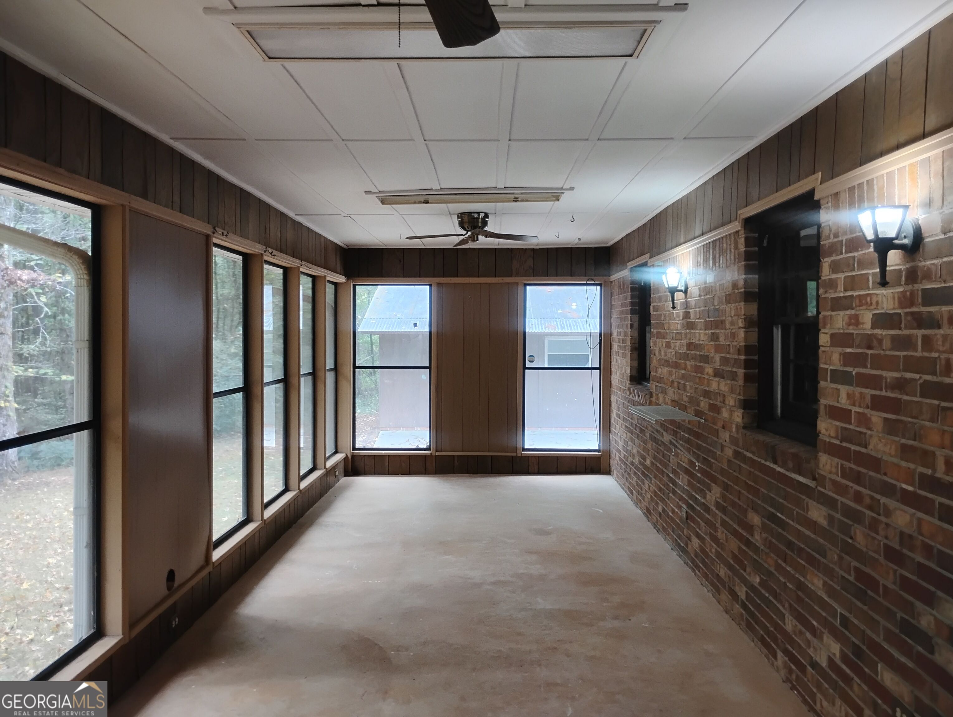 3000 White Pine Lane Property Photo 13