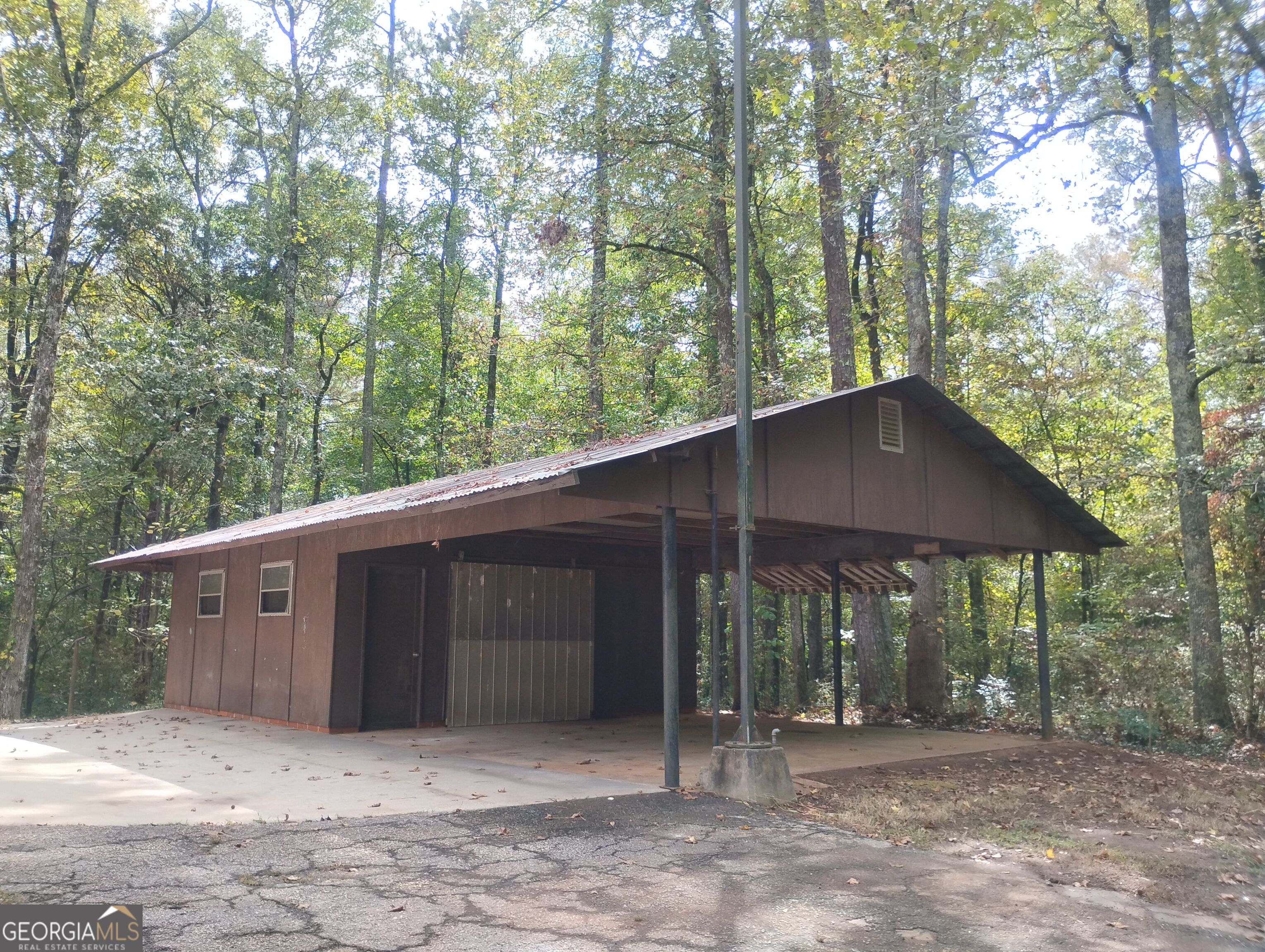 3000 White Pine Lane Property Photo 25