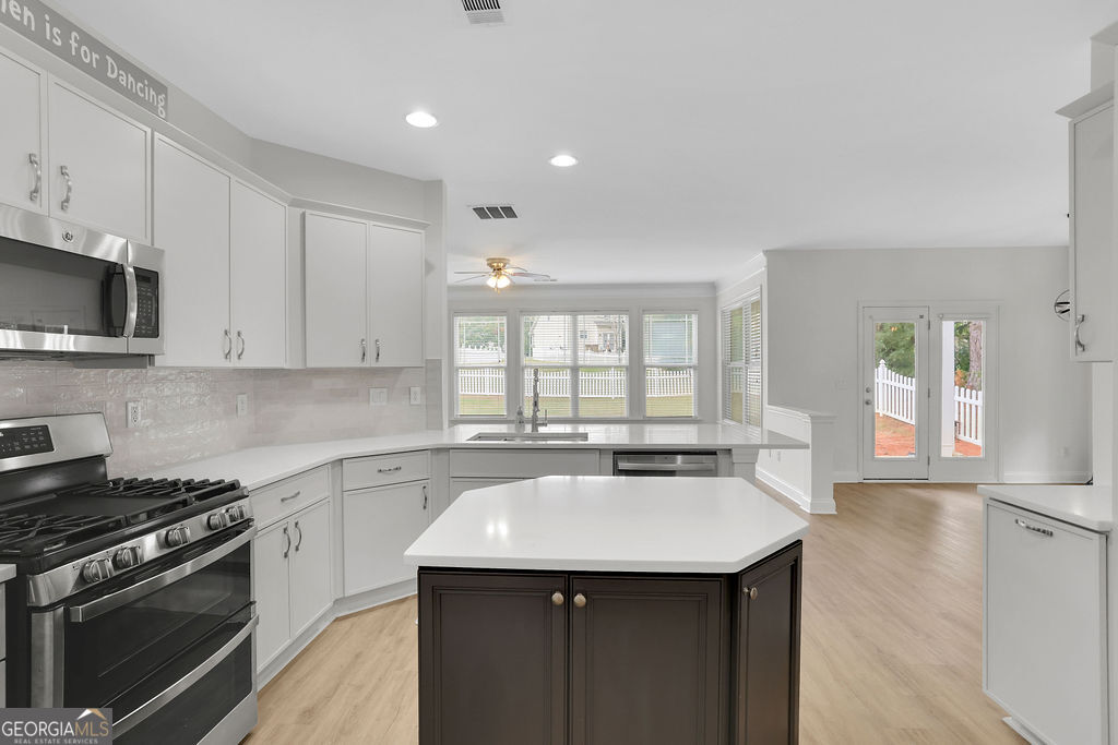 3831 Meeting Street Property Photo 14