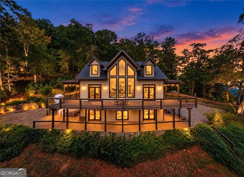 105 Yonah View Property Photo 1
