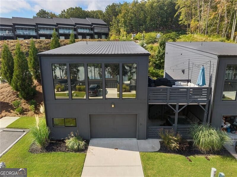 103 Marina Parc Drive Property Photo 2
