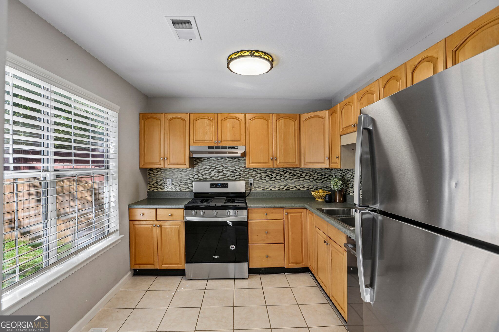 929 Mill Stone Drive Property Photo 7