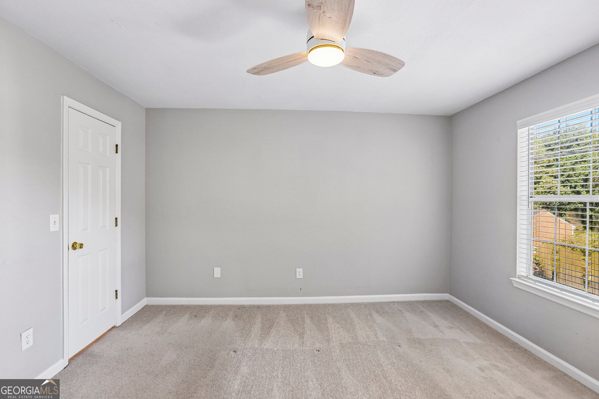 929 Mill Stone Drive Property Photo 12