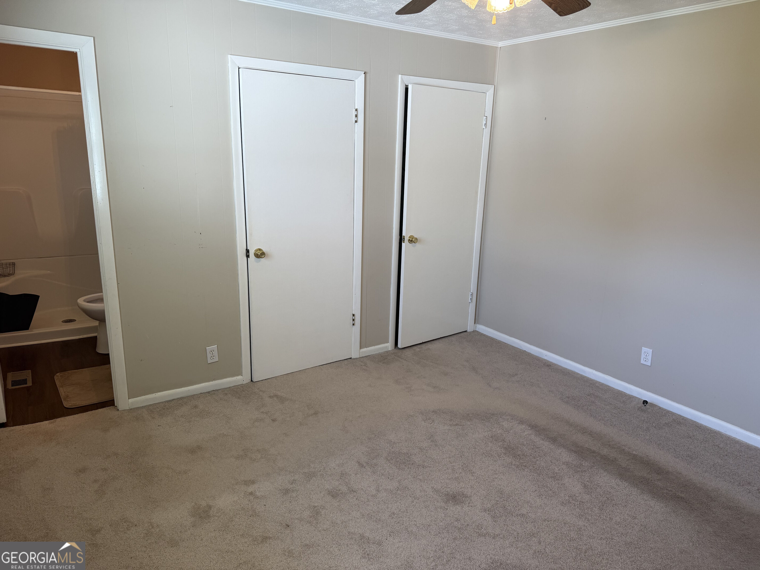 224 Pinehill Road Property Photo 10
