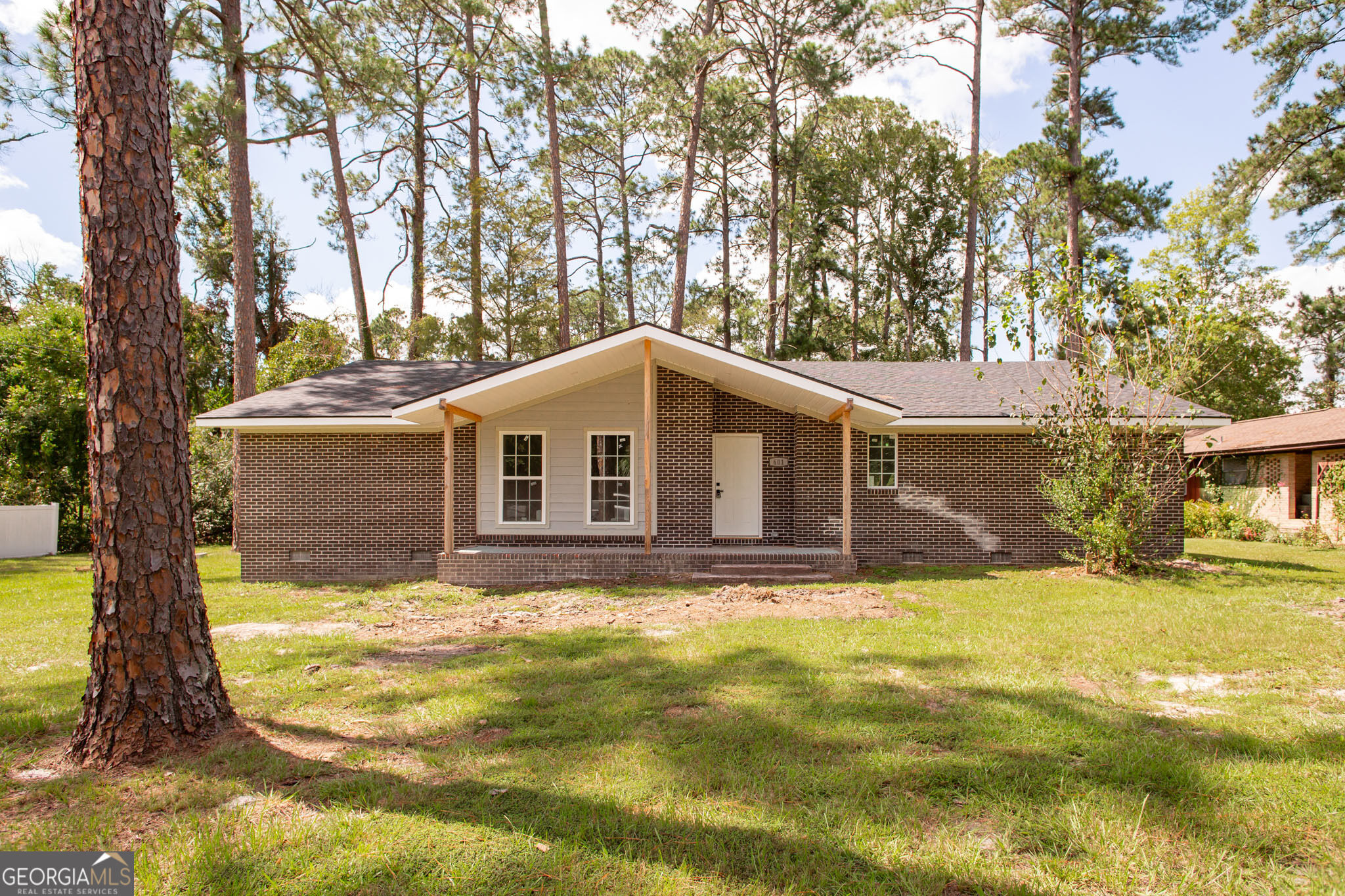 601 Saint Catherine Drive Property Photo 1