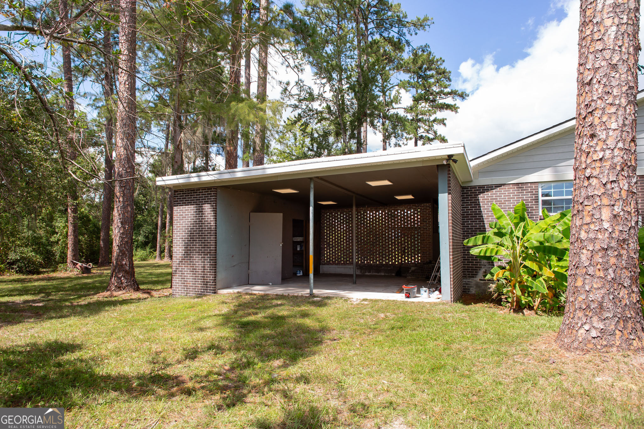 601 Saint Catherine Drive Property Photo 5