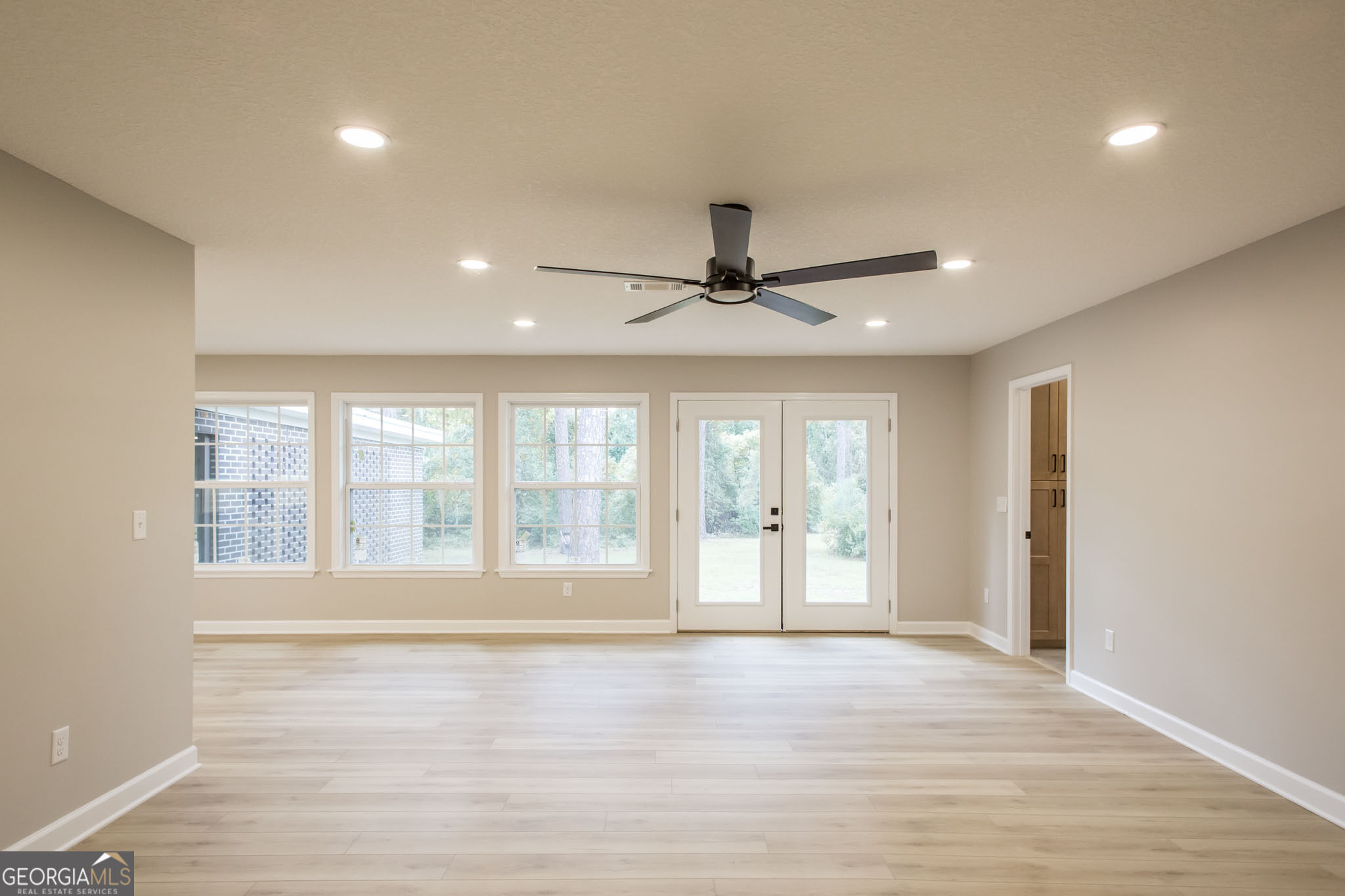601 Saint Catherine Drive Property Photo 10