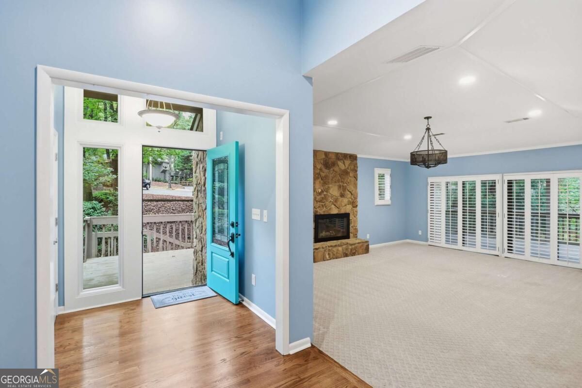 4189 Tartan Way Ne Property Photo 3
