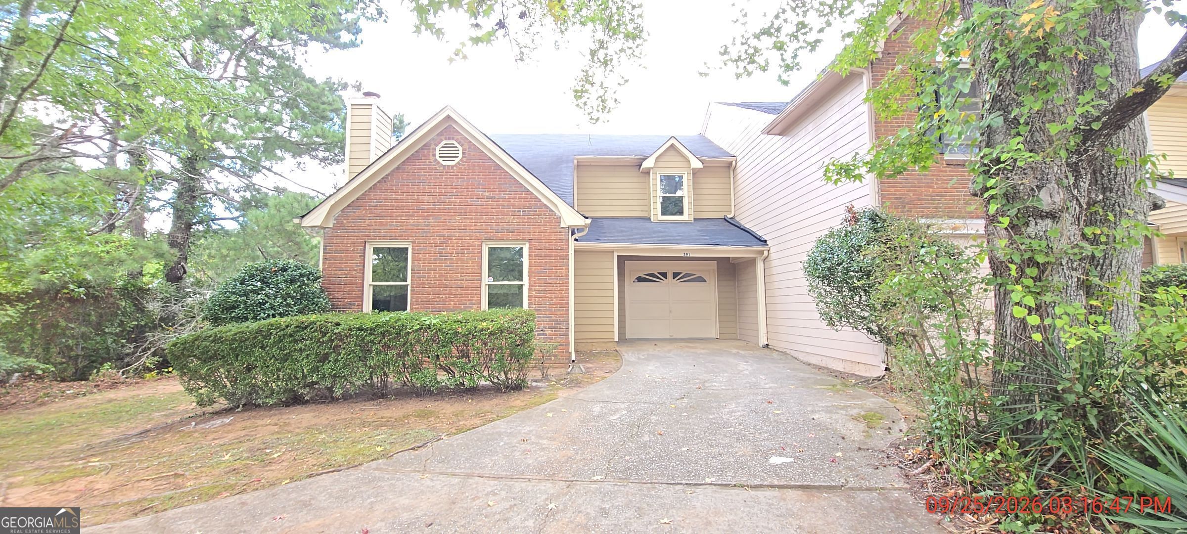 391 N Beach Court Property Photo 1