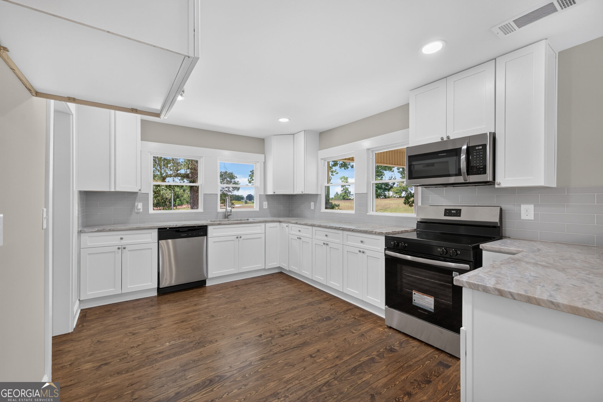 379 Mount Olive Church Road Property Photo 16
